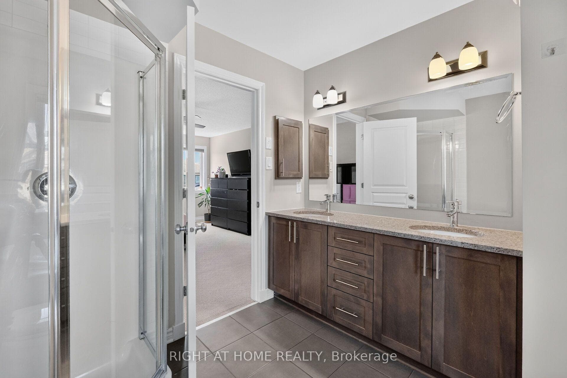 207 Mareth Way photo 28