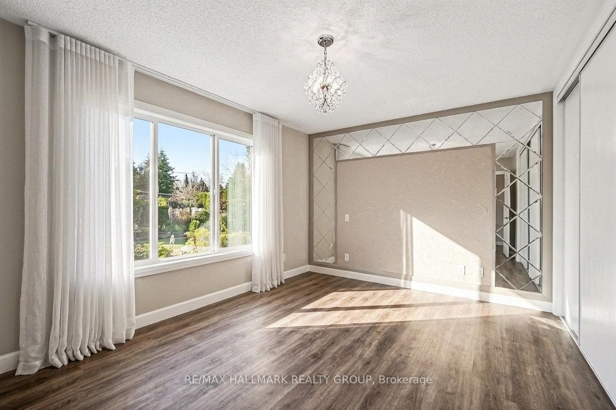 13 Bathurst Street photo 18