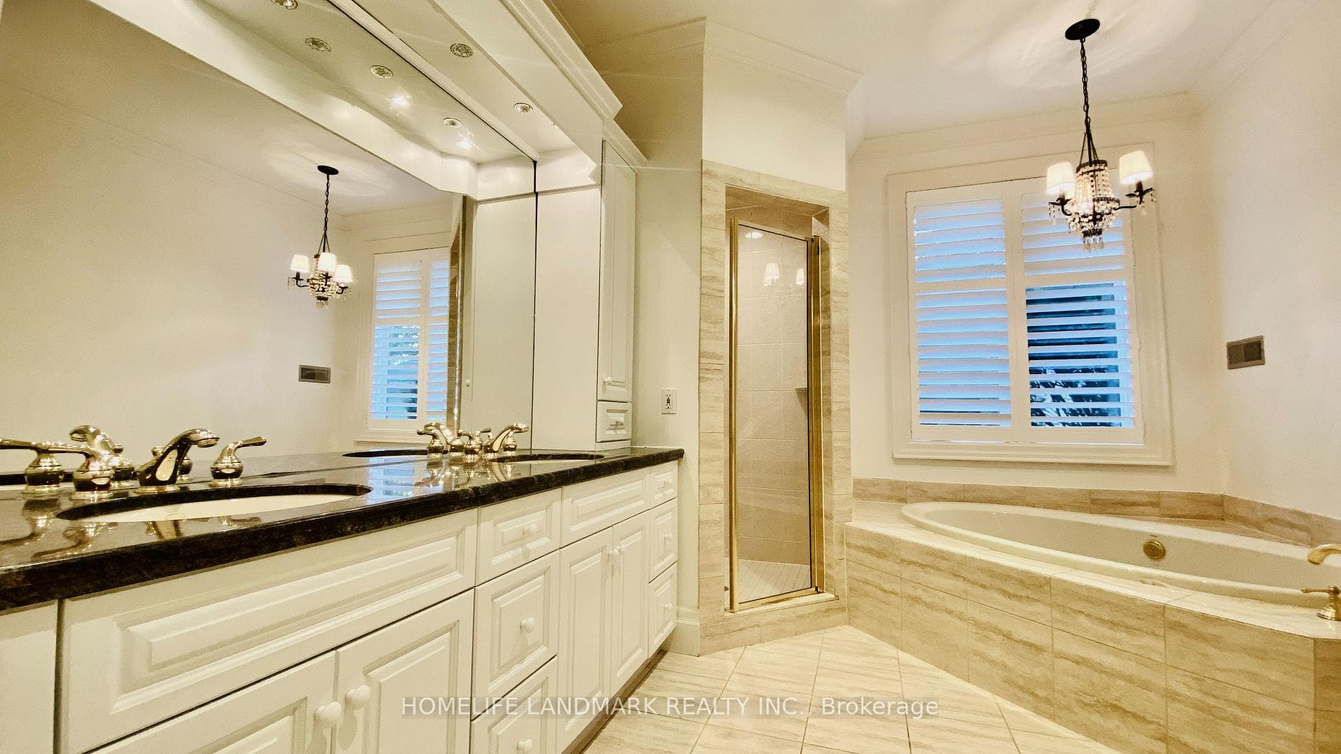 55 Ennisclare Drive photo 19