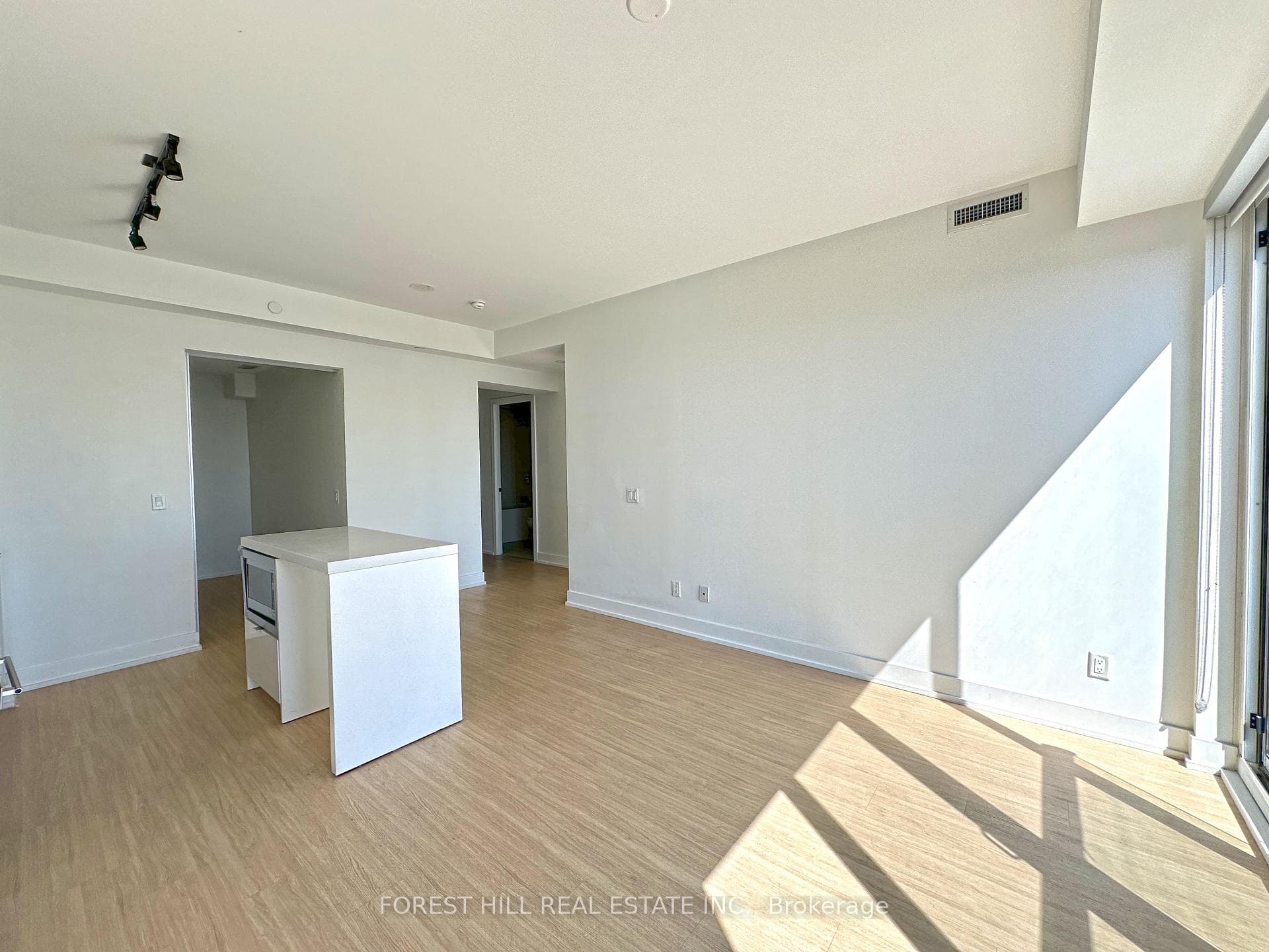 7 Grenville Street Unit 5708 photo 6