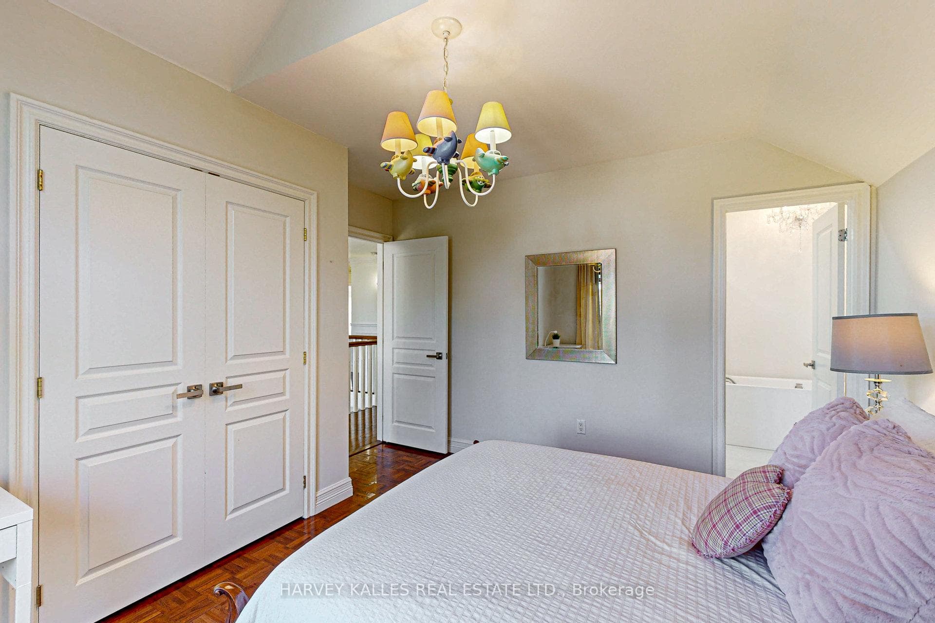 115 Southlawn Drive photo 22