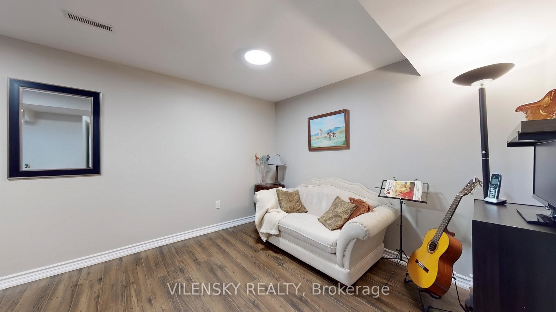 101 Foxfield Crescent photo 29