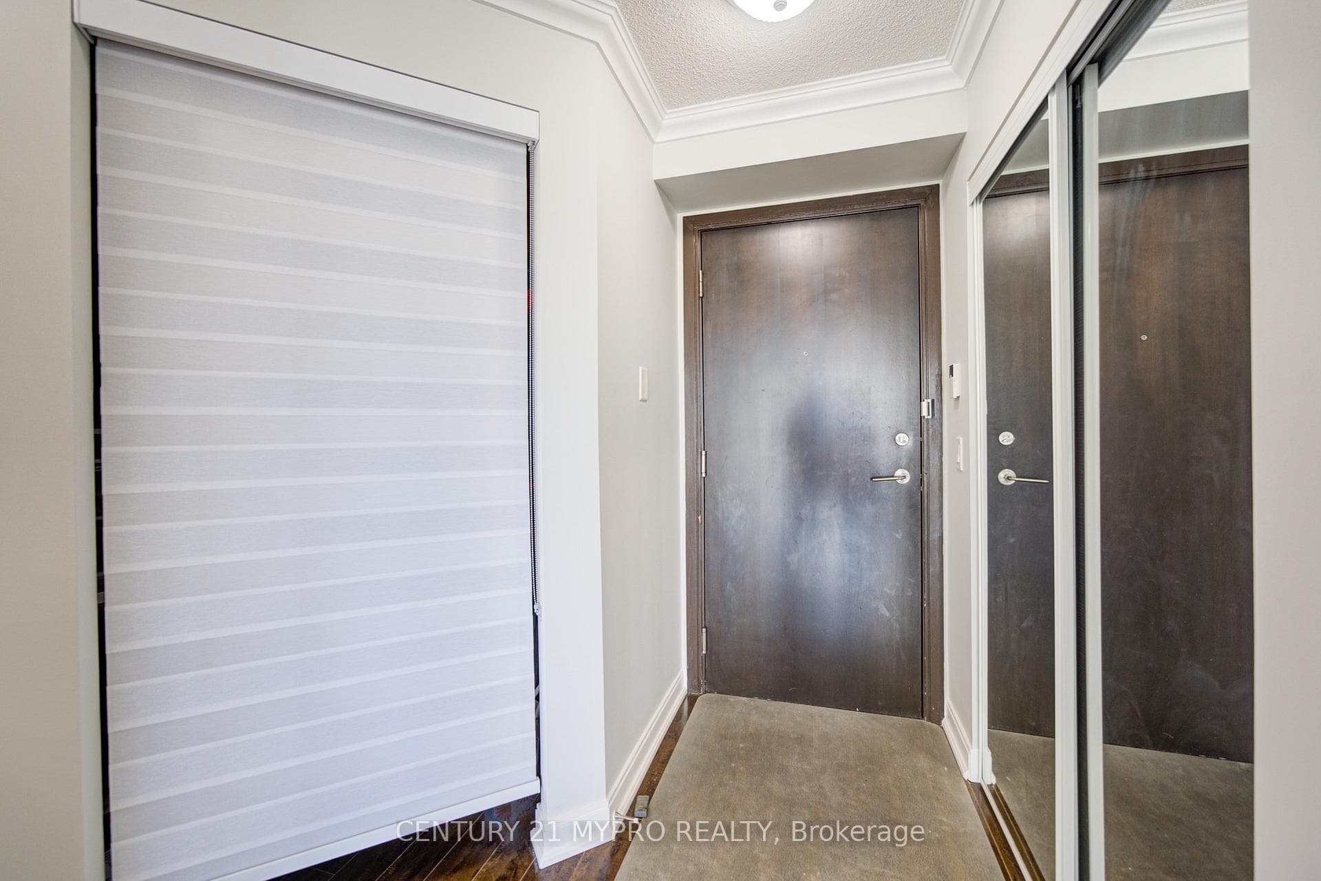 238 Bonis Avenue Unit 922 photo 4