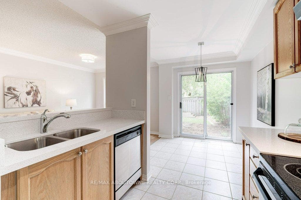 2468 Lazio Lane photo 12