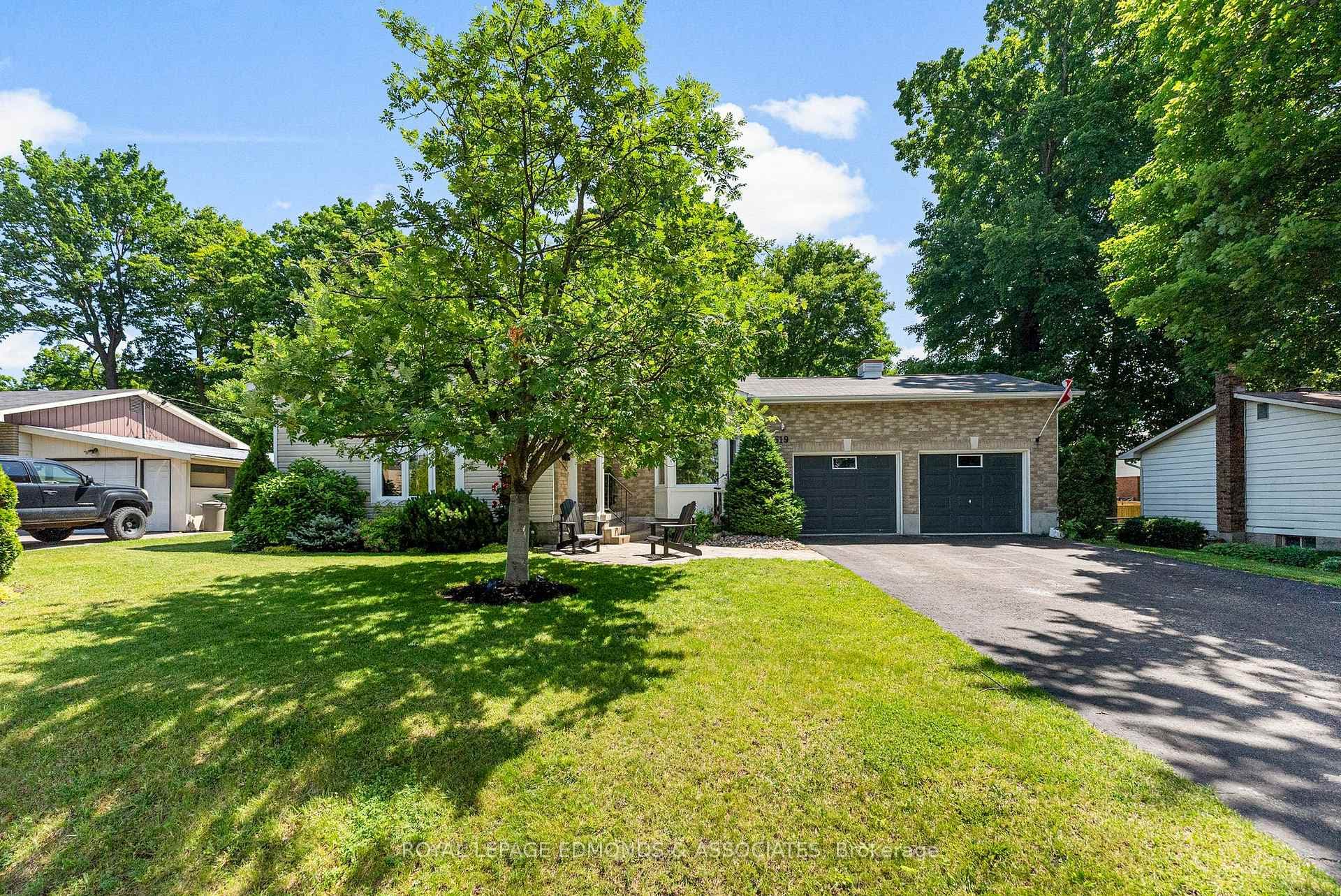 619 Cecelia Street photo 2