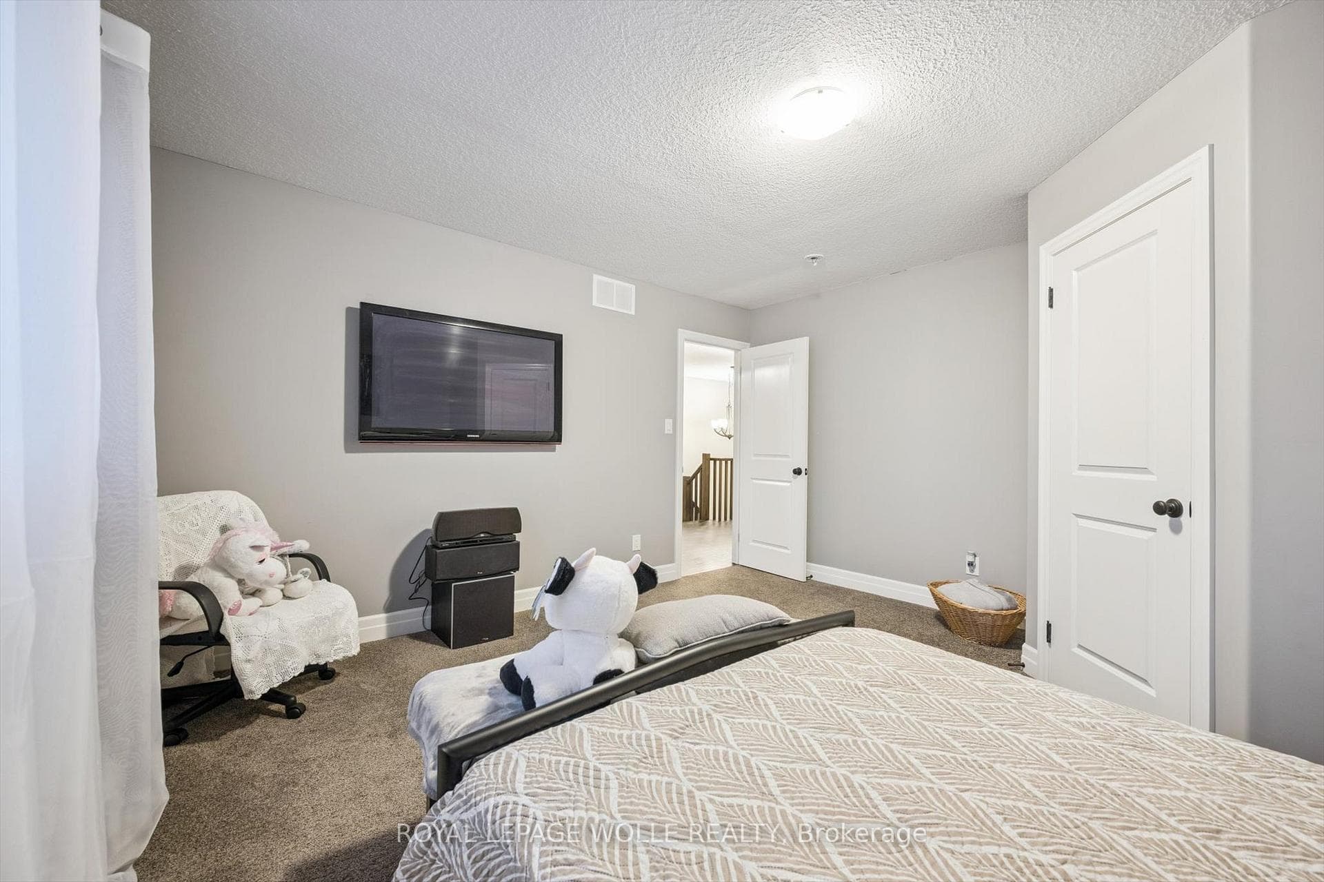 78 Woodberry Crescent photo 24