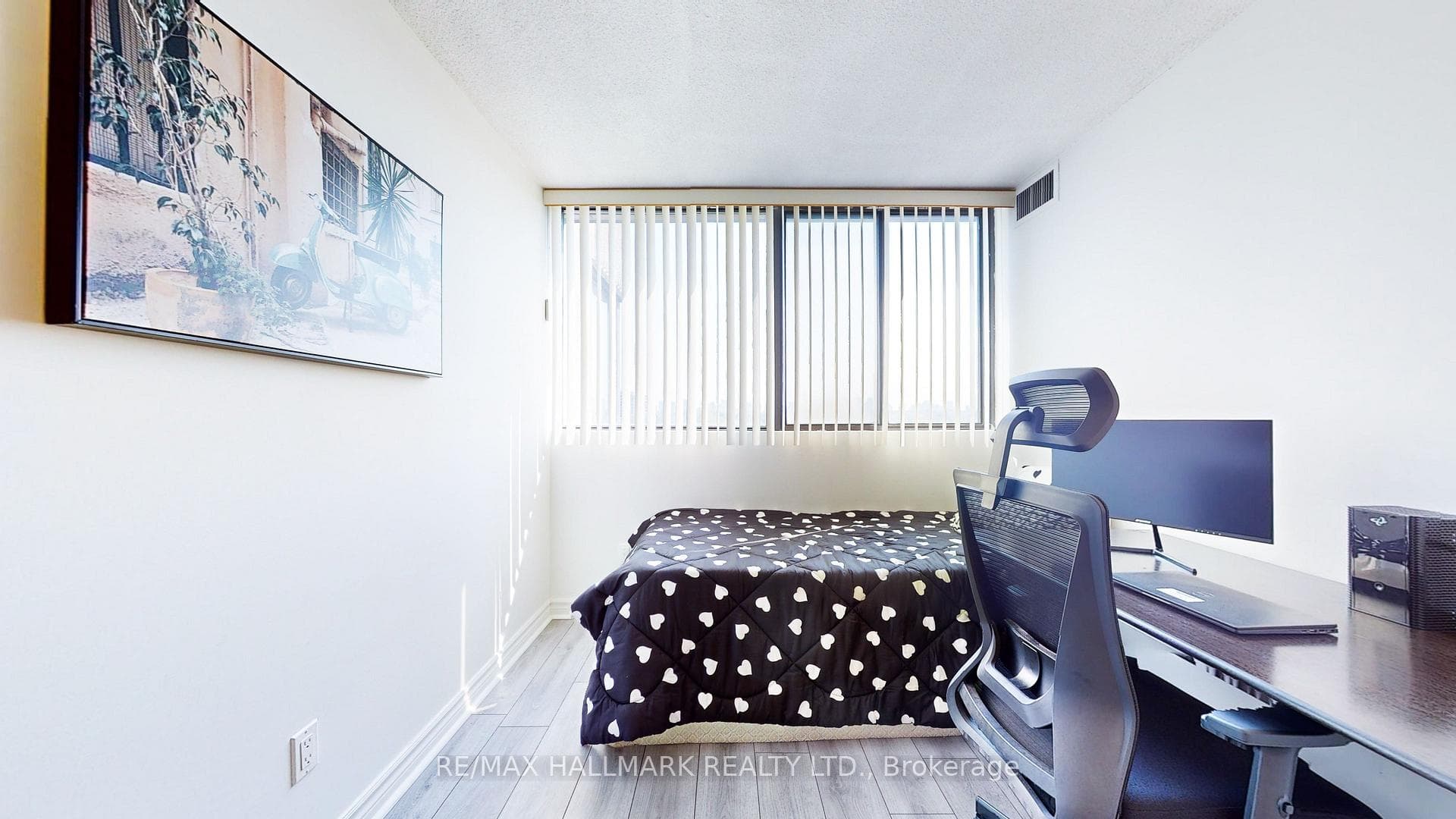 133 Torresdale Avenue Unit 707 photo 19