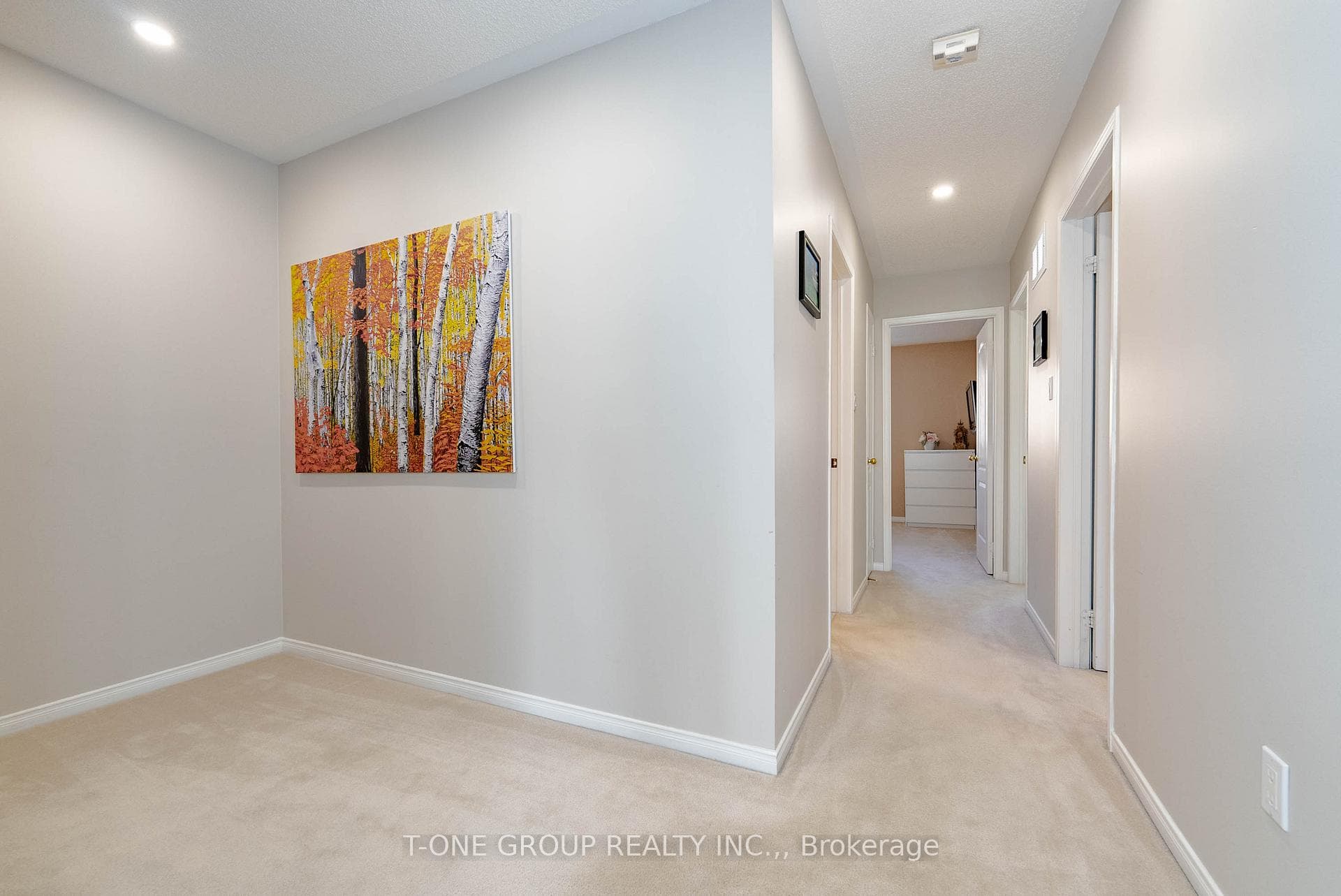 127 Jordanray Boulevard photo 23