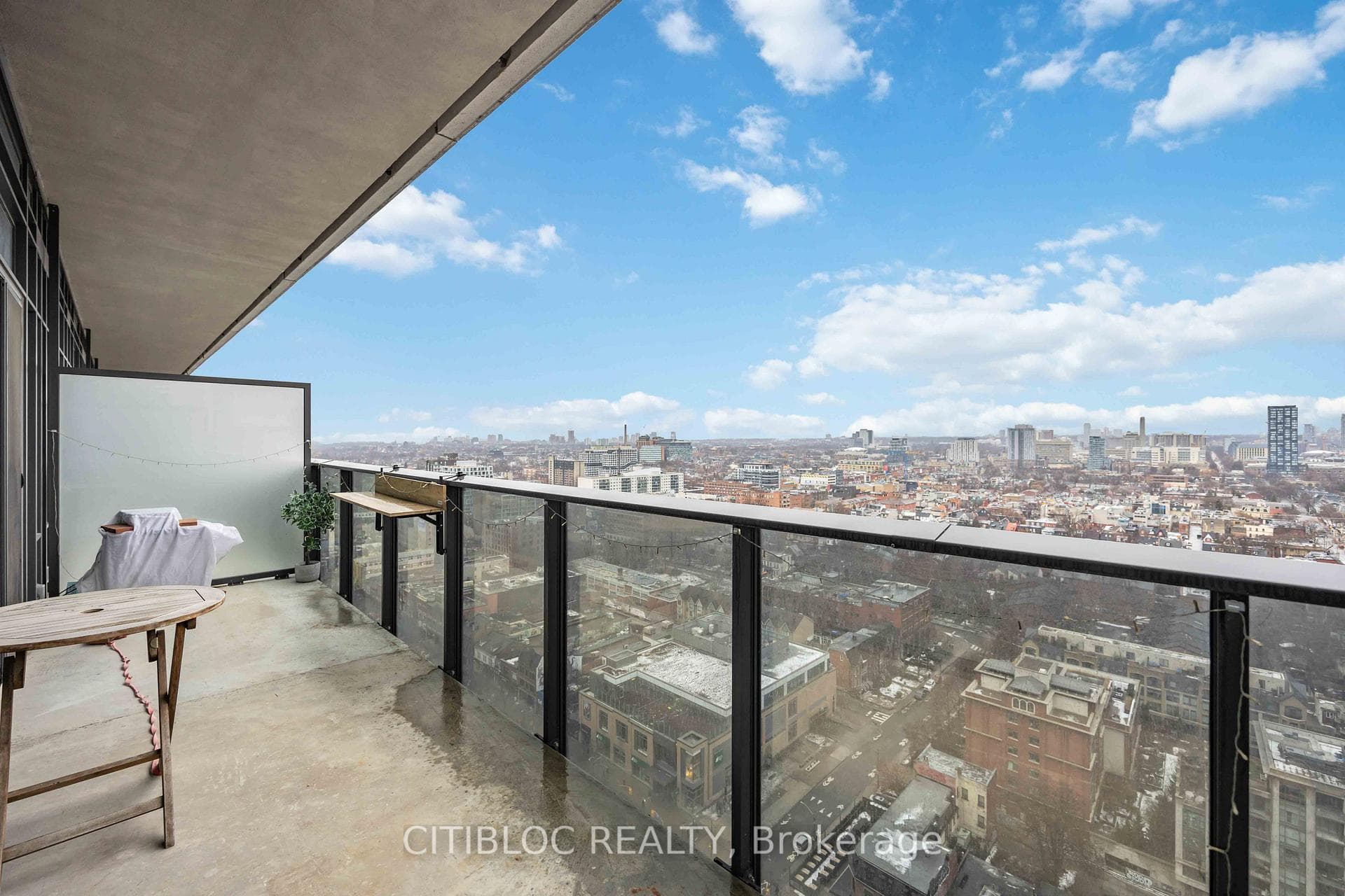 330 Richmond Street Unit 2710 photo 8