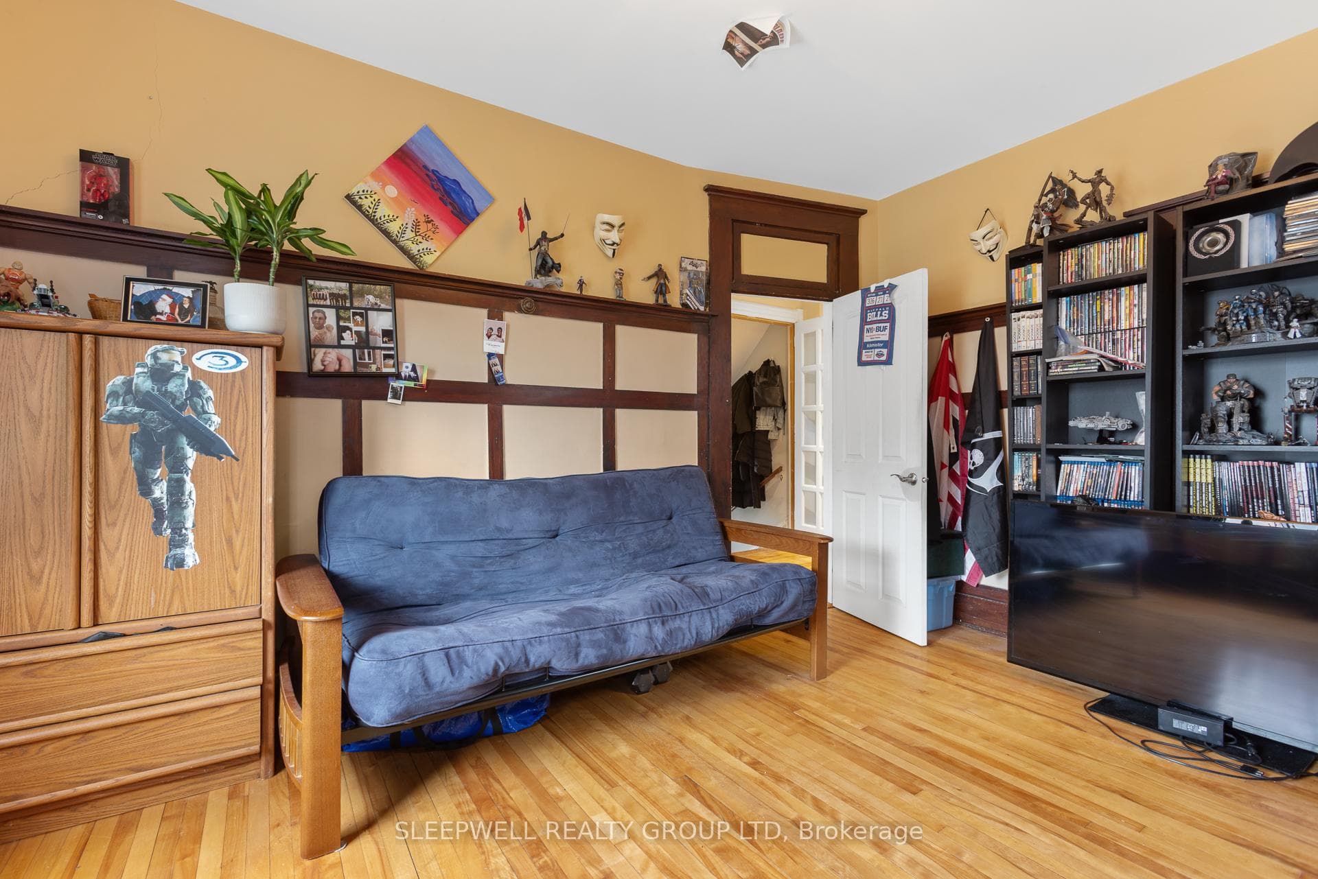 86 Fourth Avenue photo 10
