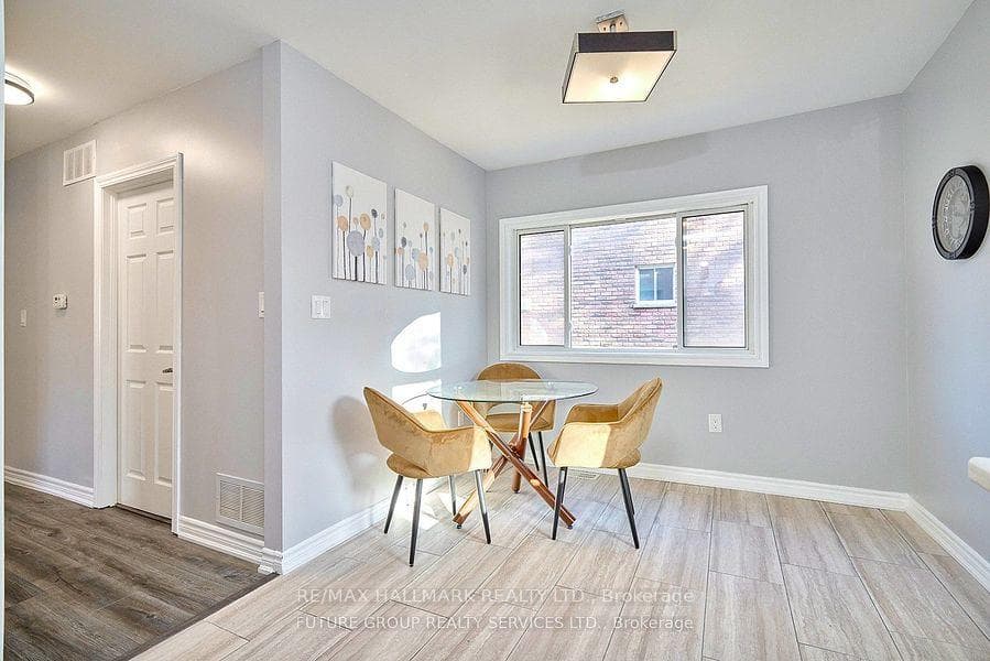 156 Peel Street Unit # B photo 12