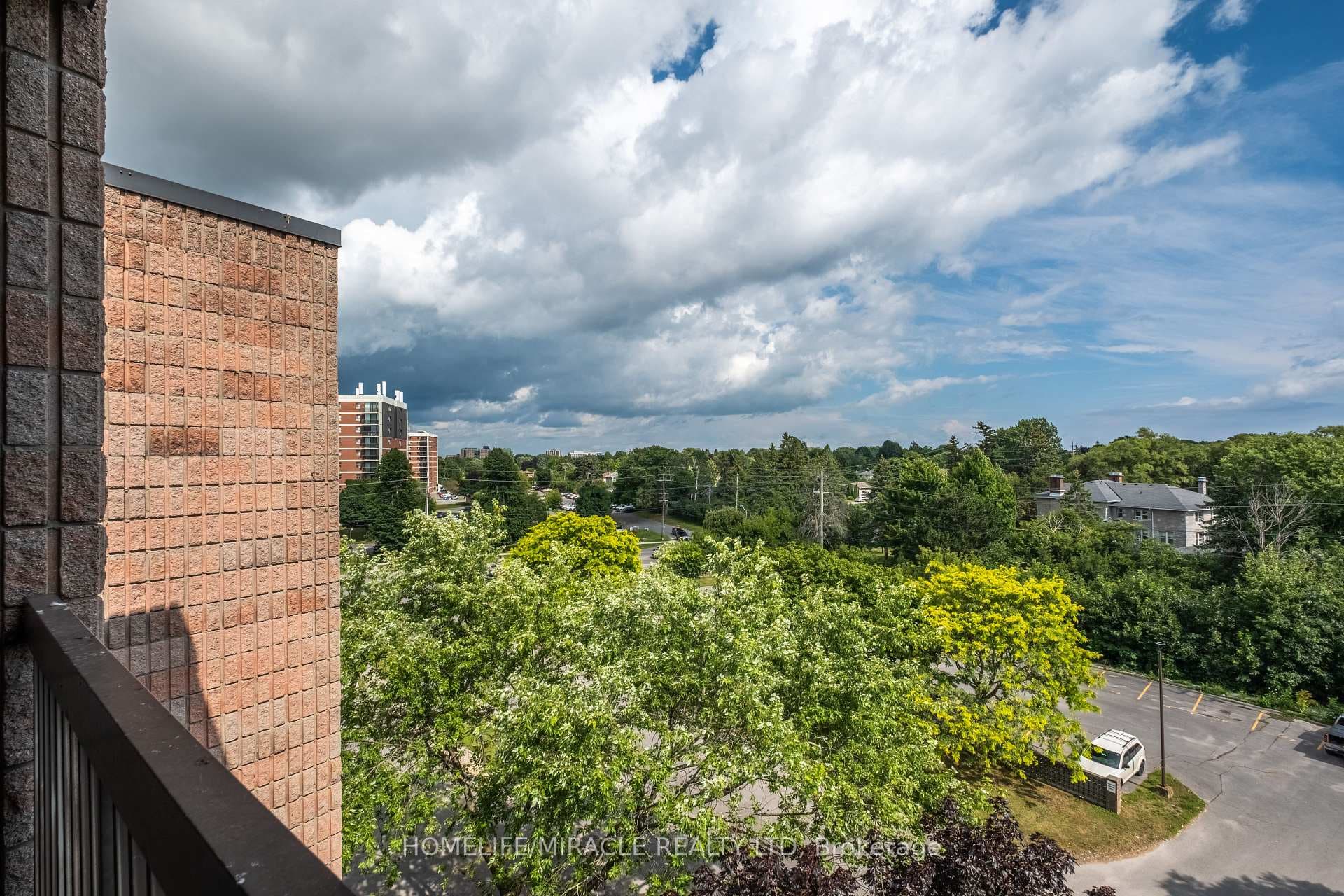 17 Eldon Hall Place Unit 614 photo 33