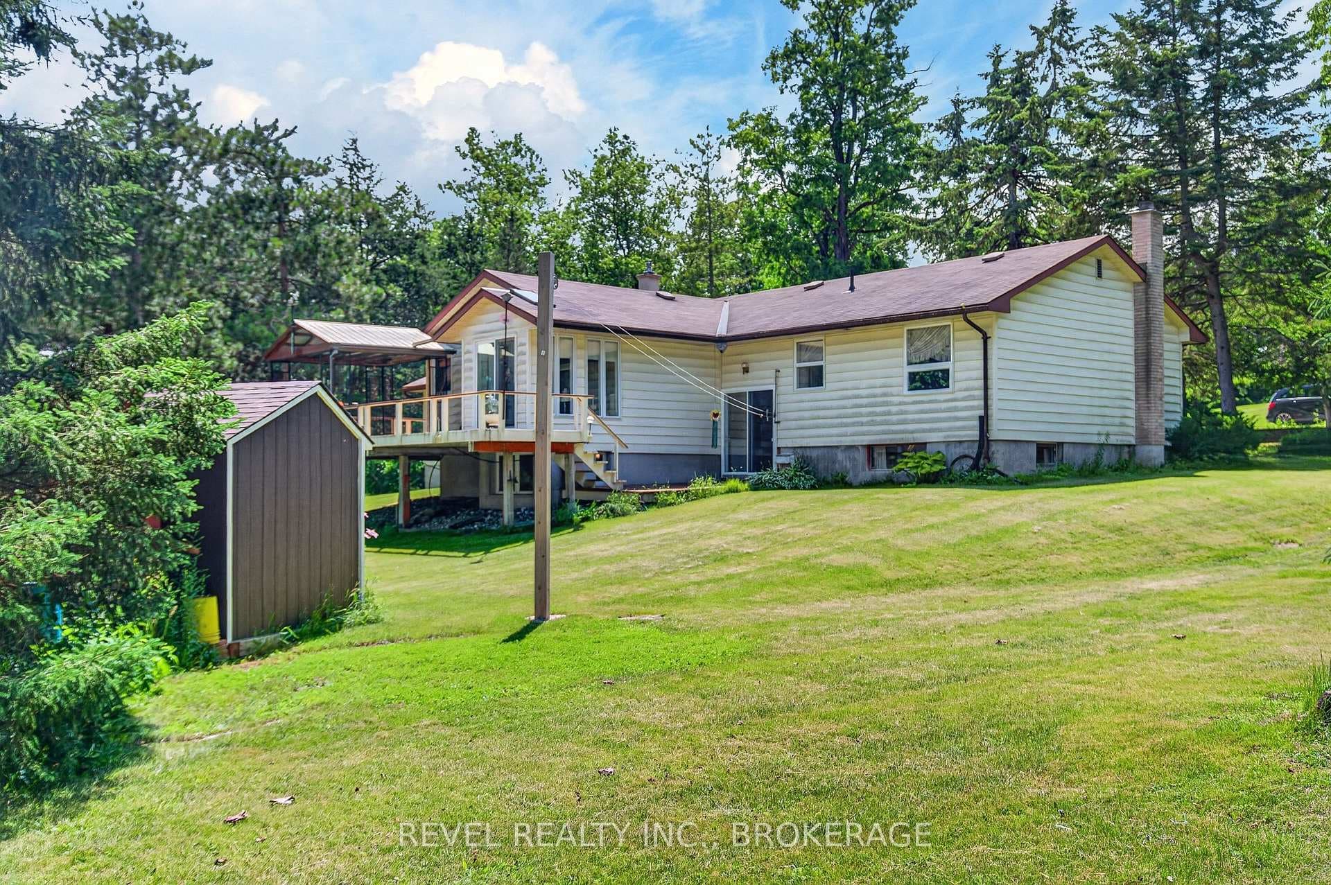 4453 Latimer Road photo 45