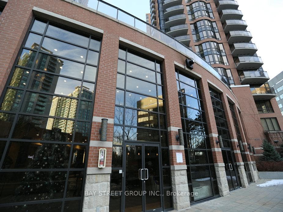33 Sheppard Avenue Unit 2009 photo 1