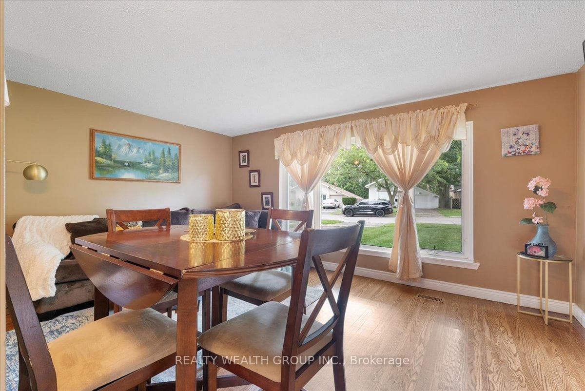 53 Northfield Road photo 6
