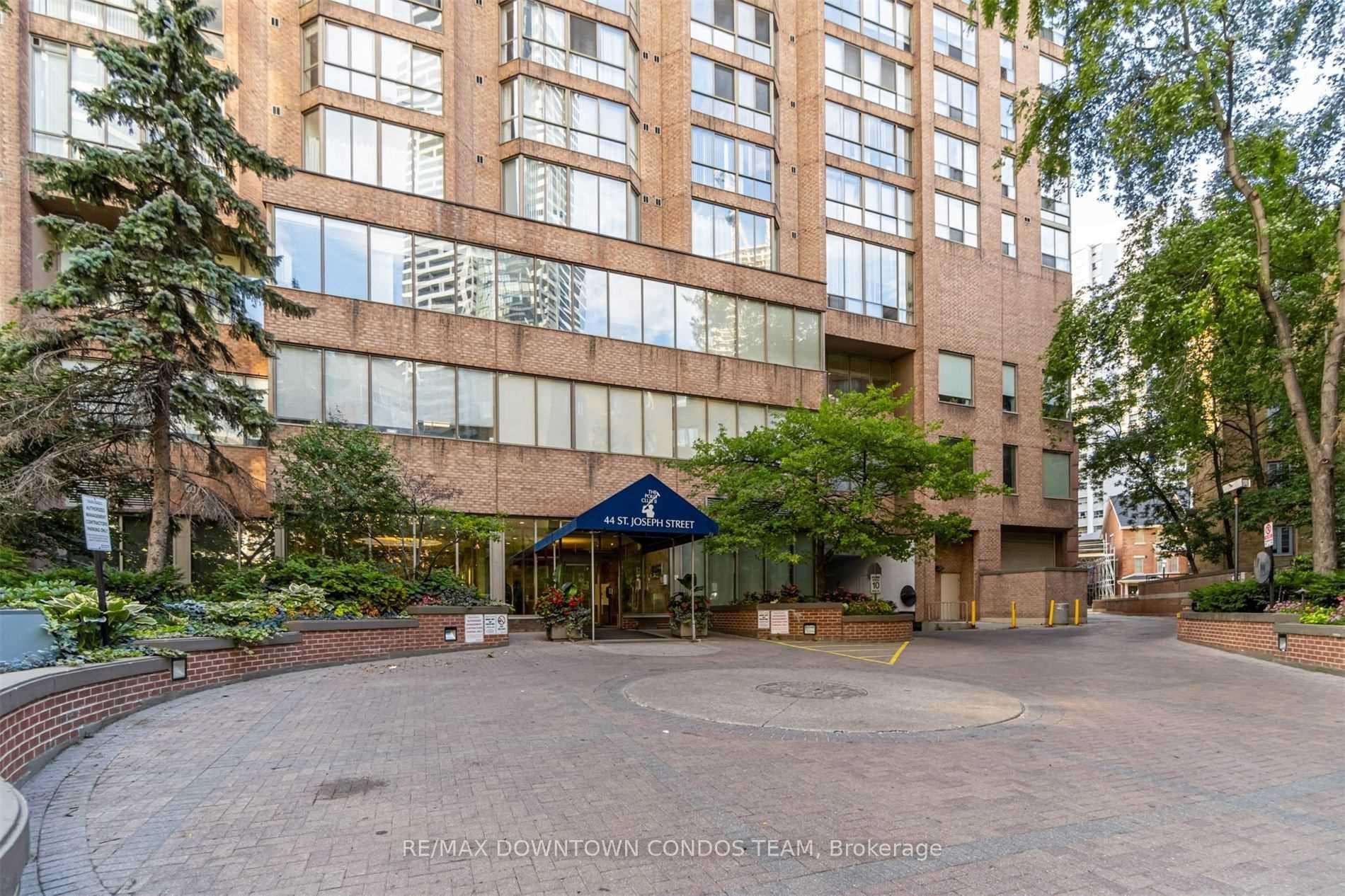44 St Joseph Street Unit 1108 photo 2