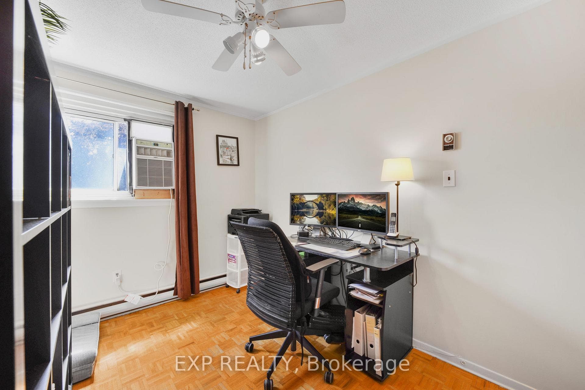 136 Darras Court photo 26