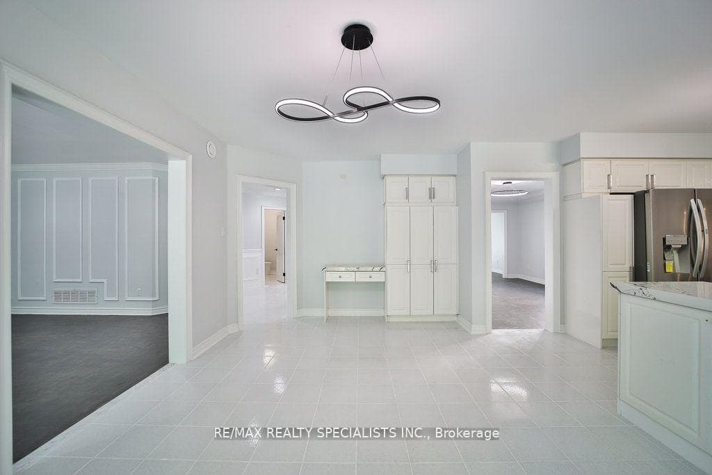 95 Luba Avenue photo 7