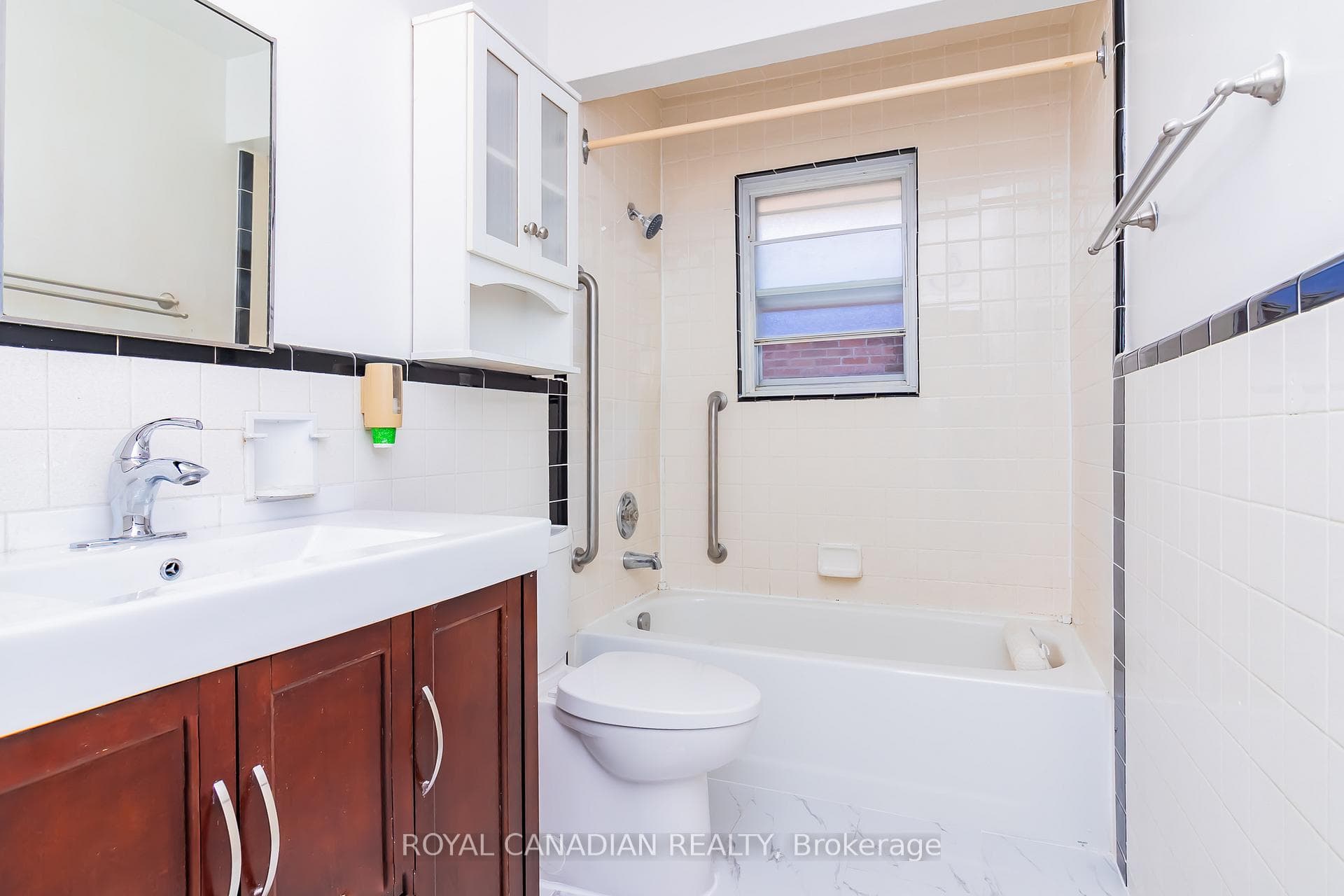 20 Kitson Drive photo 15