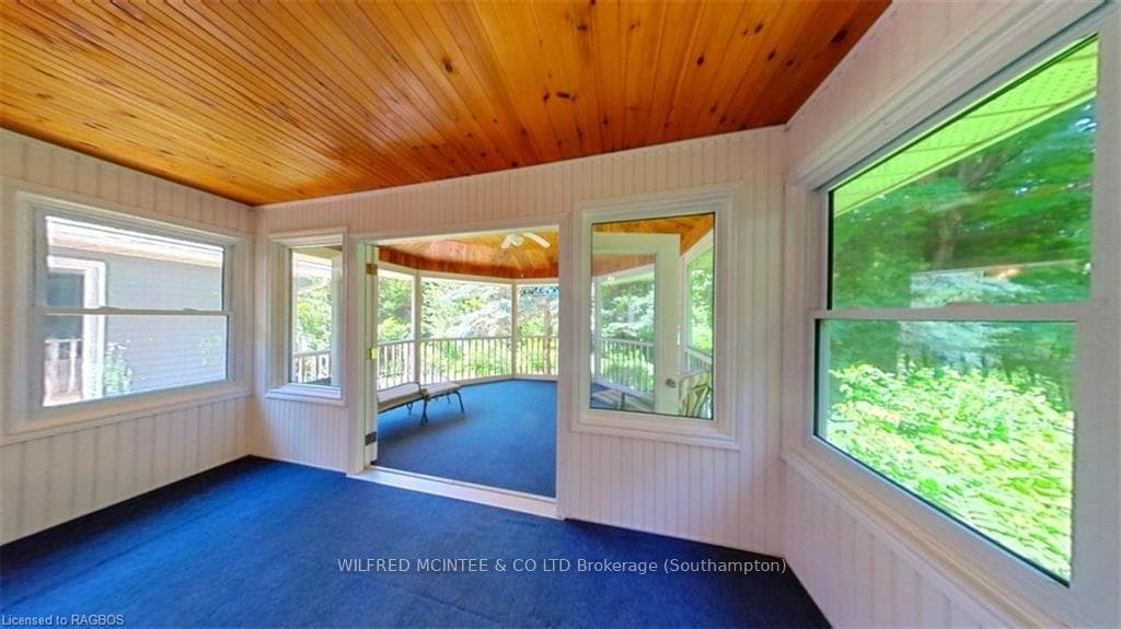240 TYENDINAGA Drive photo 26