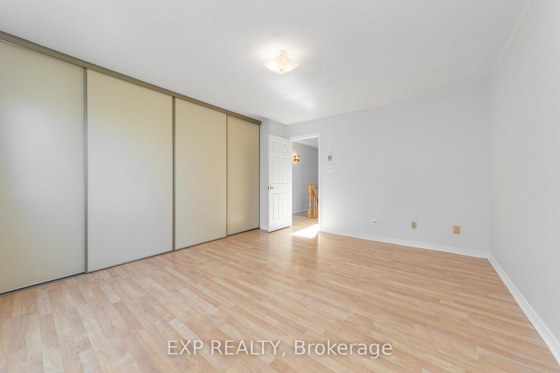 324 Briston Private photo 29