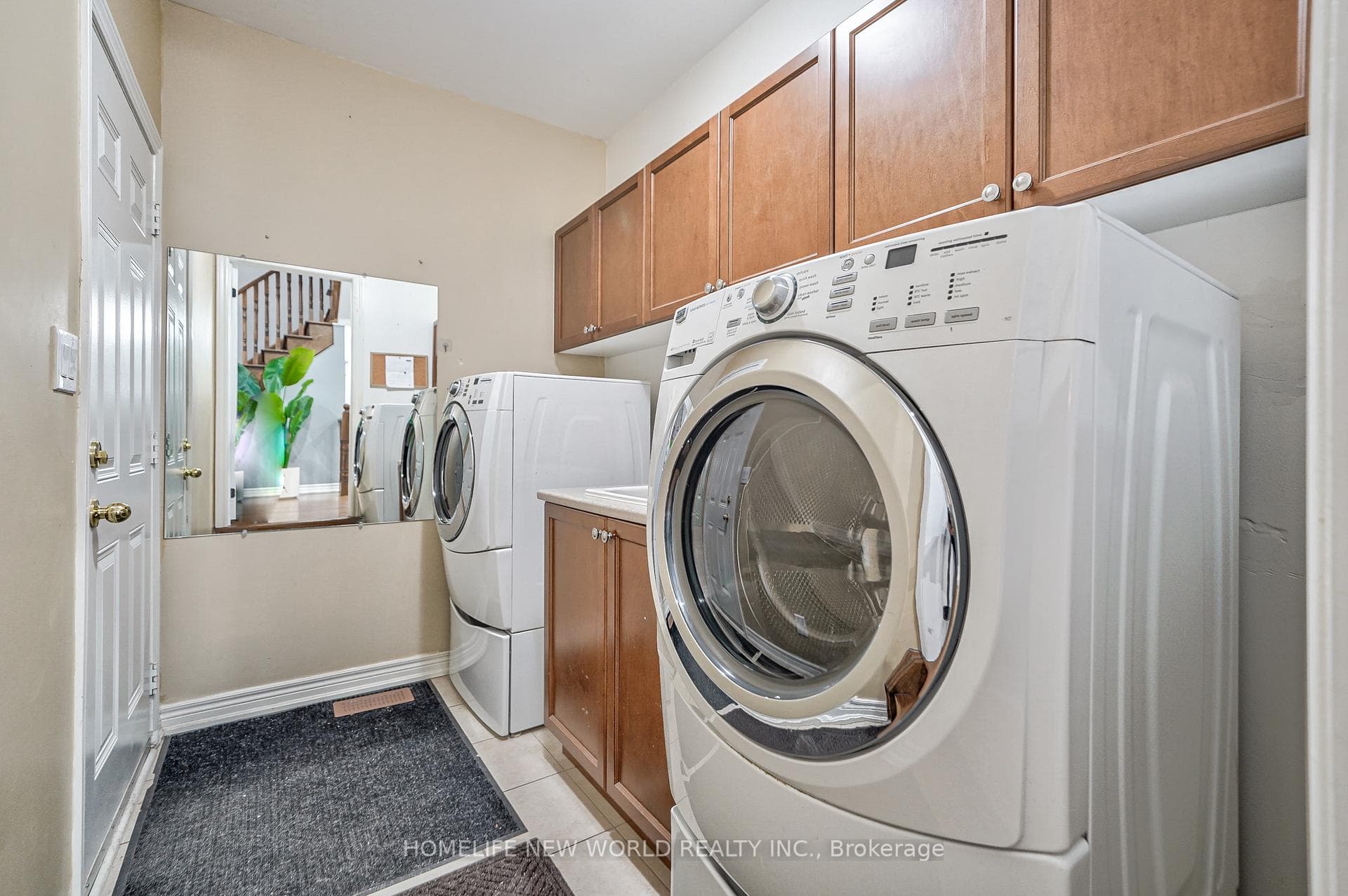 469 William Dunn Crescent photo 18