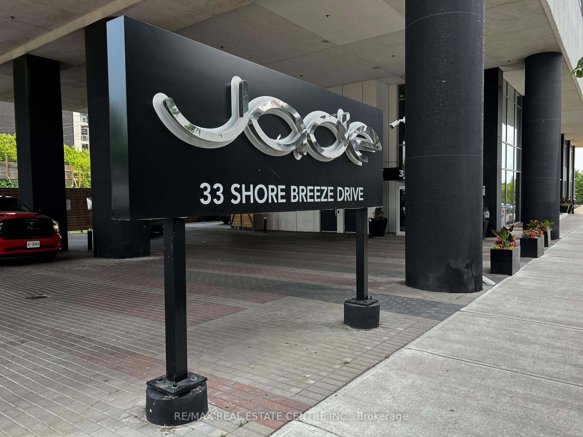 33 Shore Breeze Drive Unit 3004 photo 19