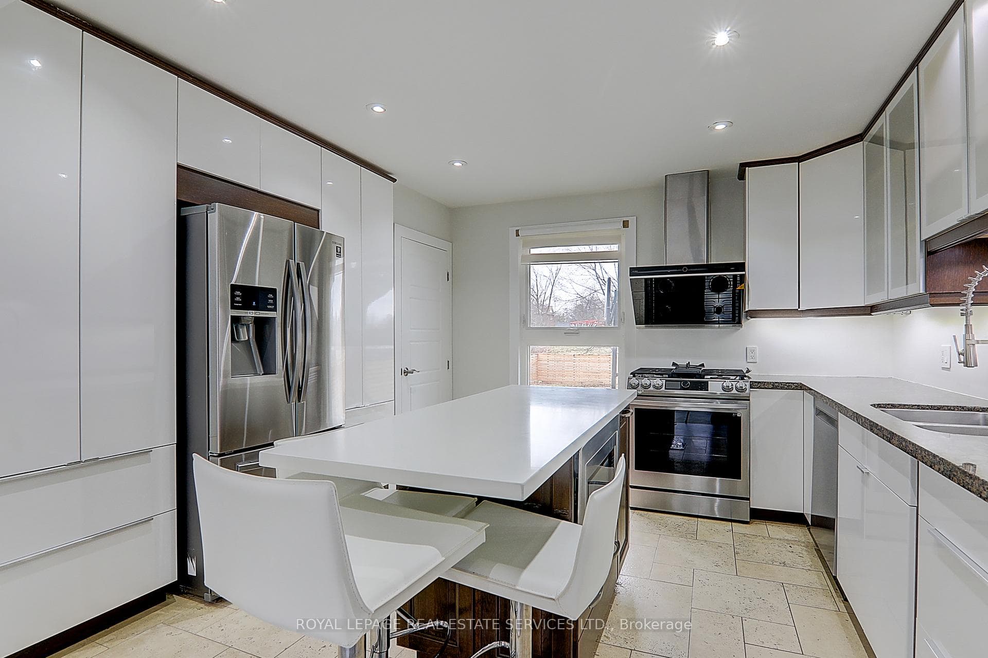 285 Bronte Road photo 13