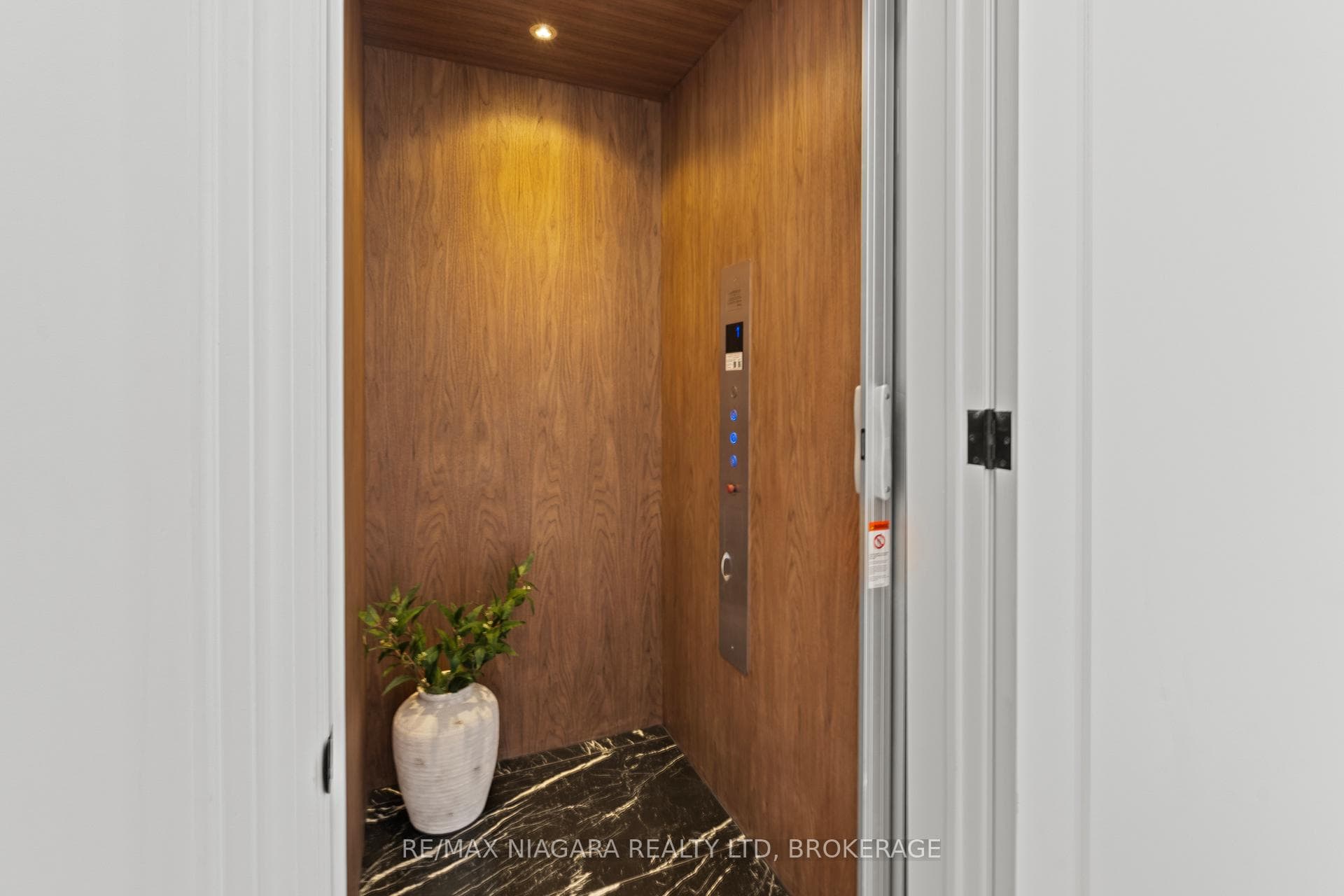 58 Kenmir Avenue photo 21