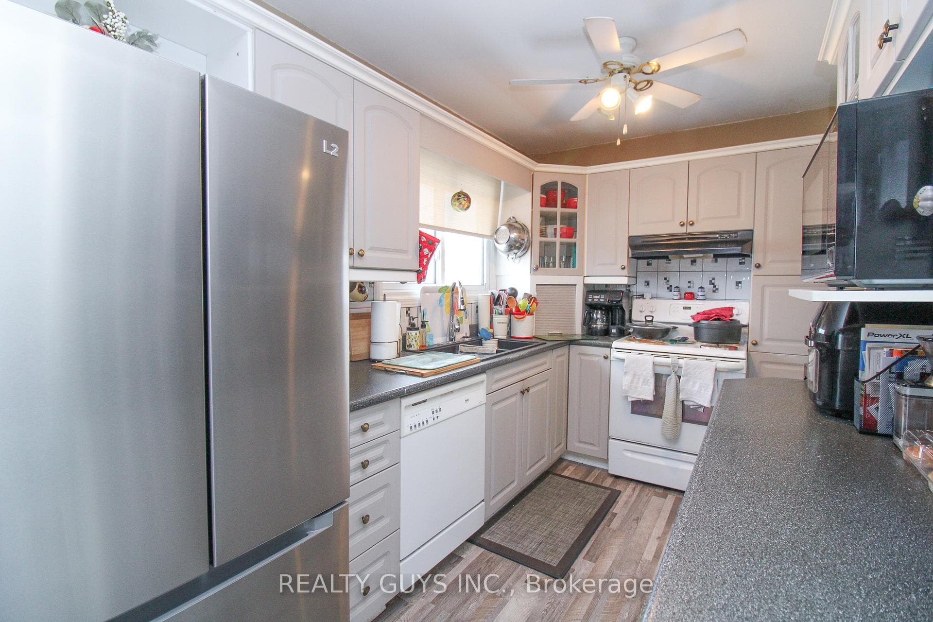 1219 Meadowview Road photo 19