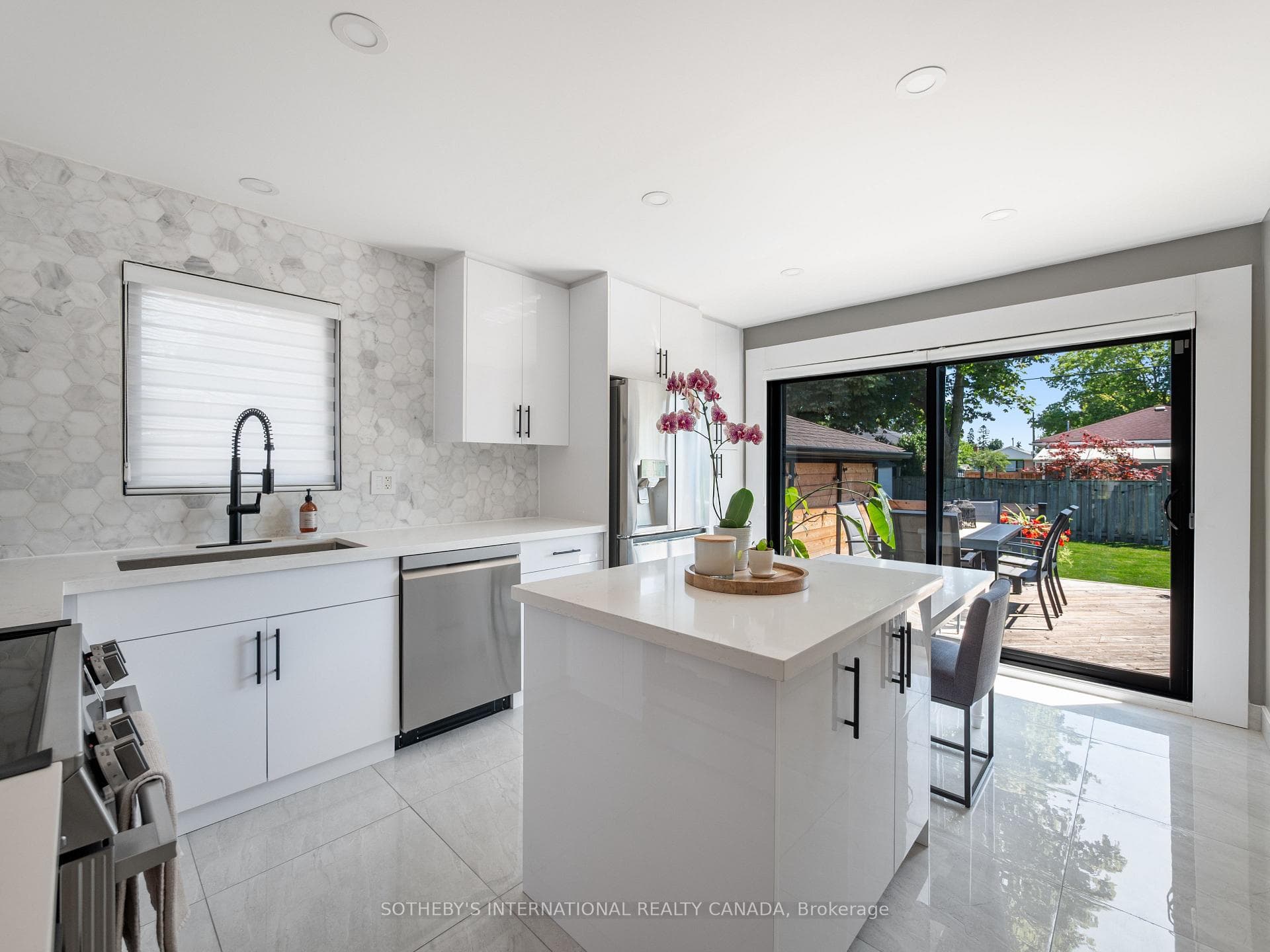 17 Sigmont Road photo 11