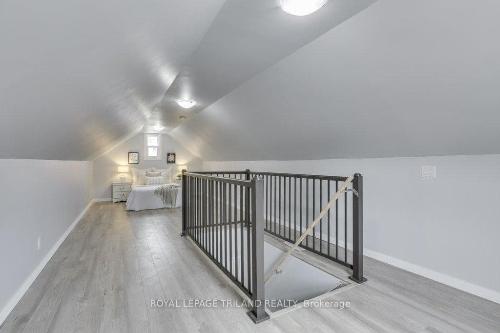 57 Price Street photo 28