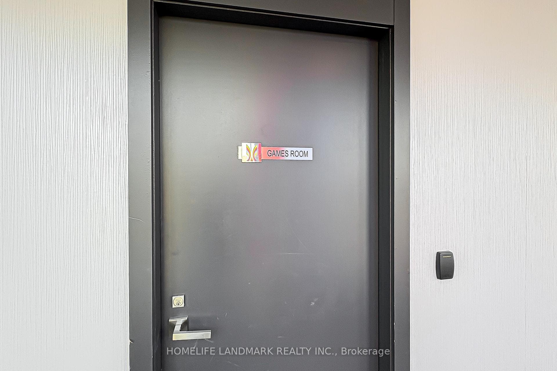 9471 Yonge Street Unit 503 photo 40