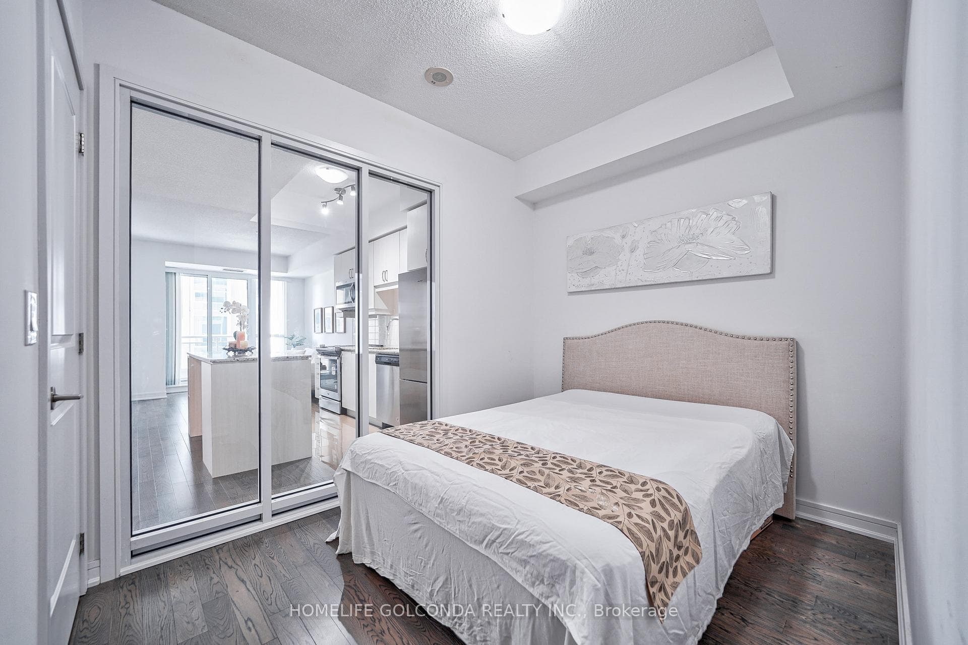 9205 Yonge Street Unit 510 photo 7