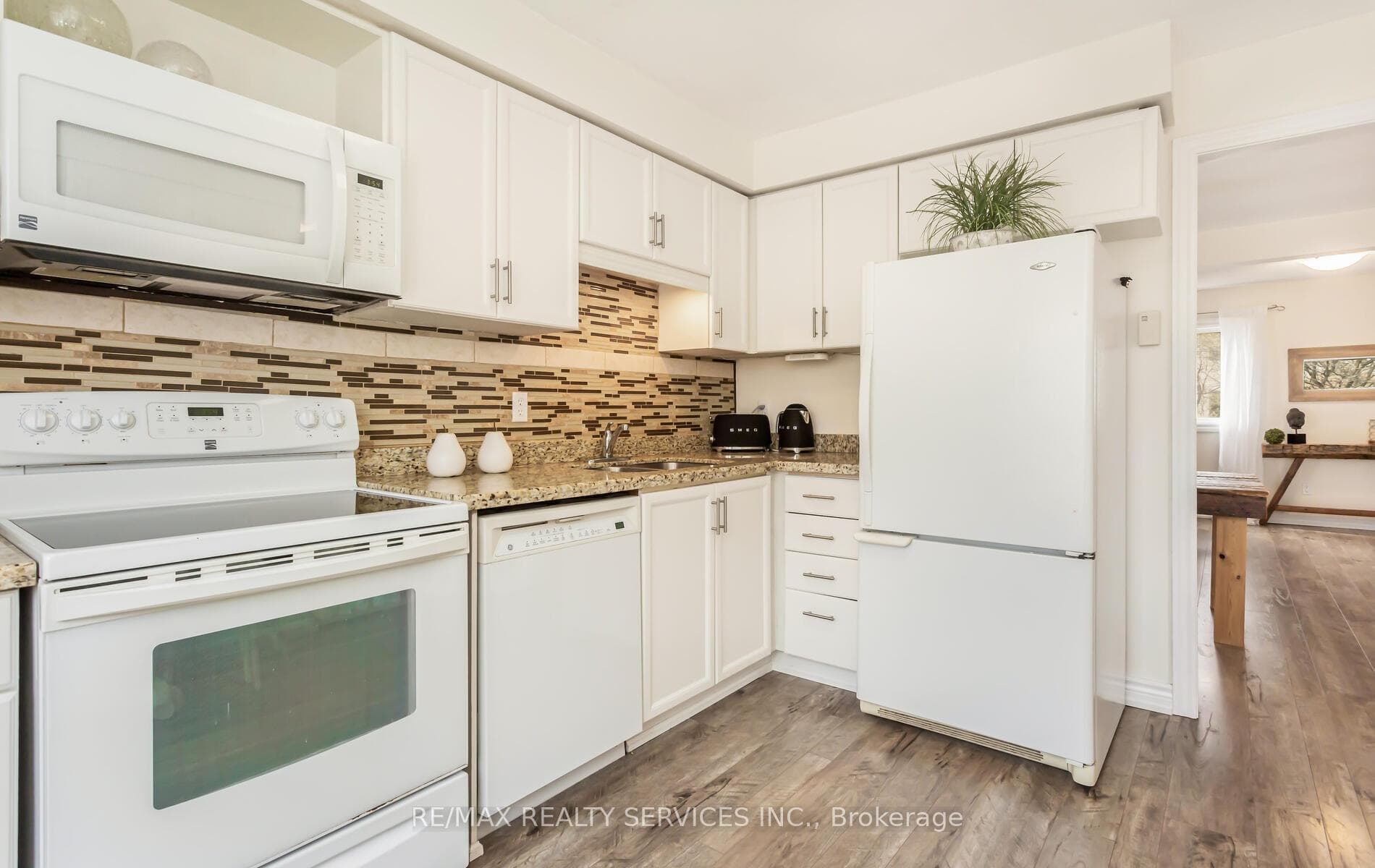 40 Maple Avenue Unit 168 photo 7