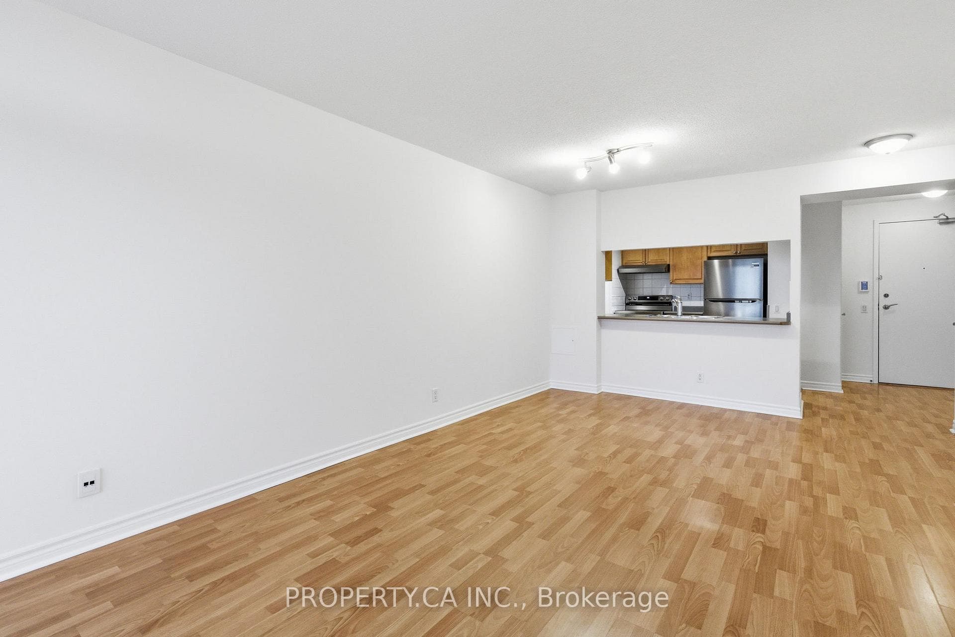 18 Mondeo Drive Unit 924 photo 13