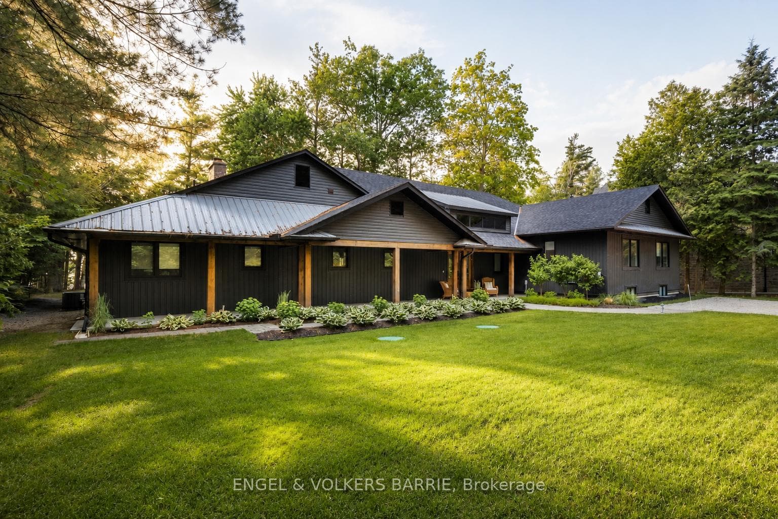 262 Trillium Place photo 1