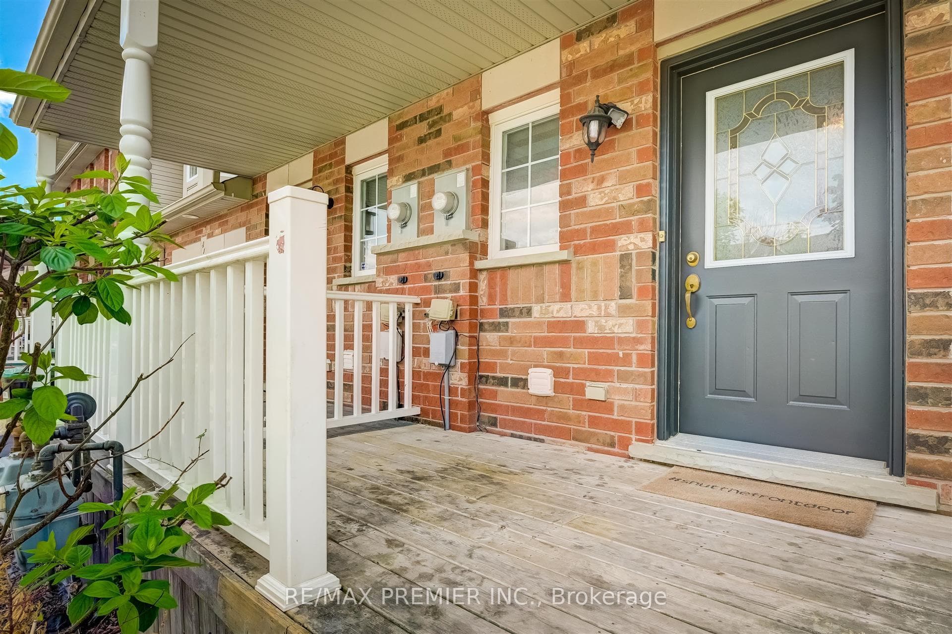 39 Shephard Avenue photo 3