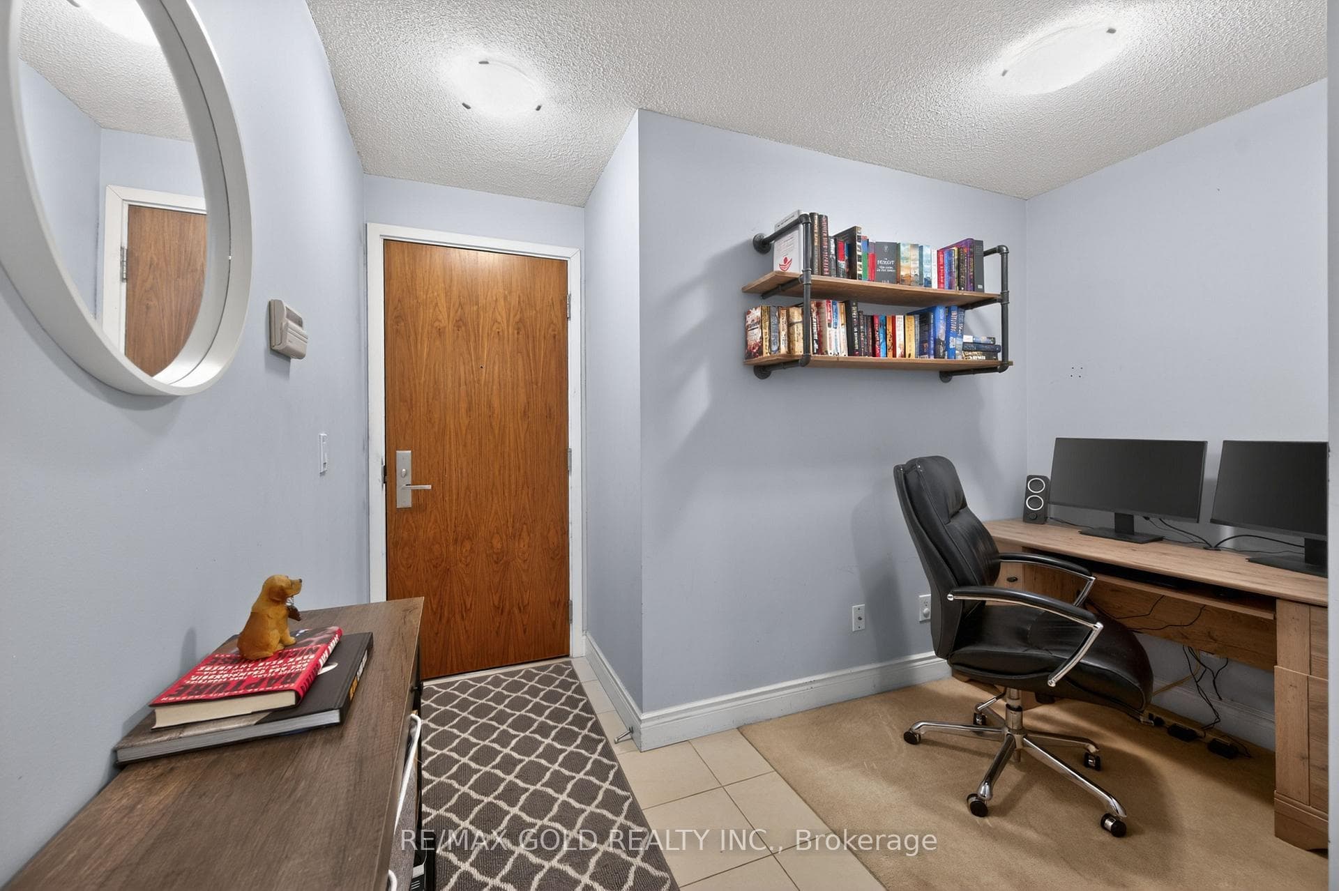 37 Galleria Parkway Unit 319 photo 3