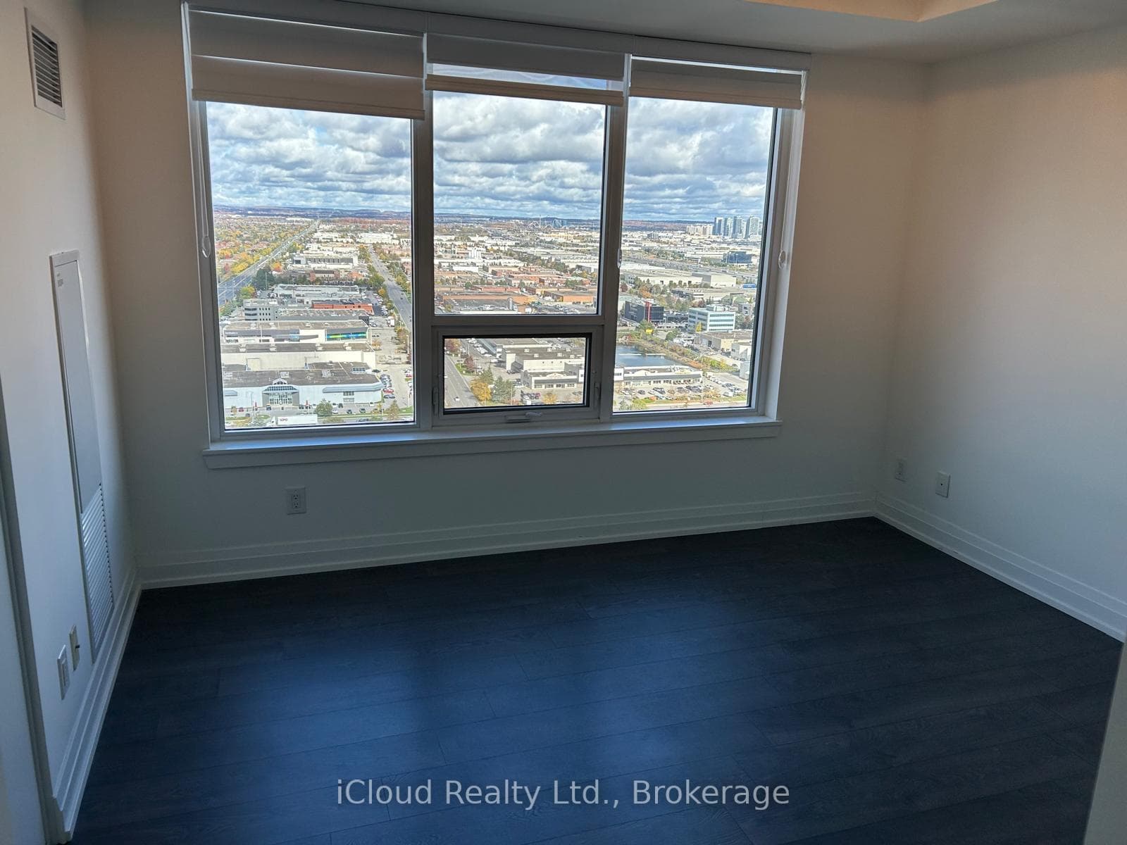 3600 Highway 7 Road Unit 2802 photo 15