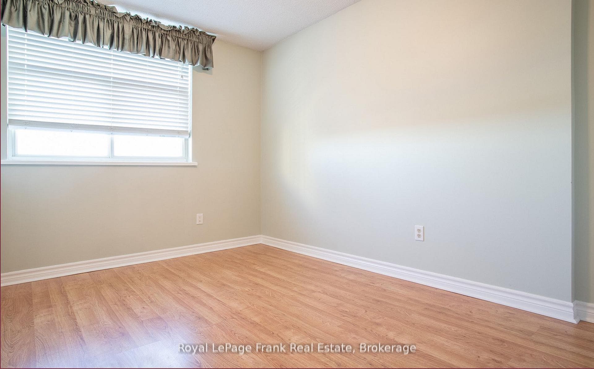 44 Falby Court Unit 909 photo 20