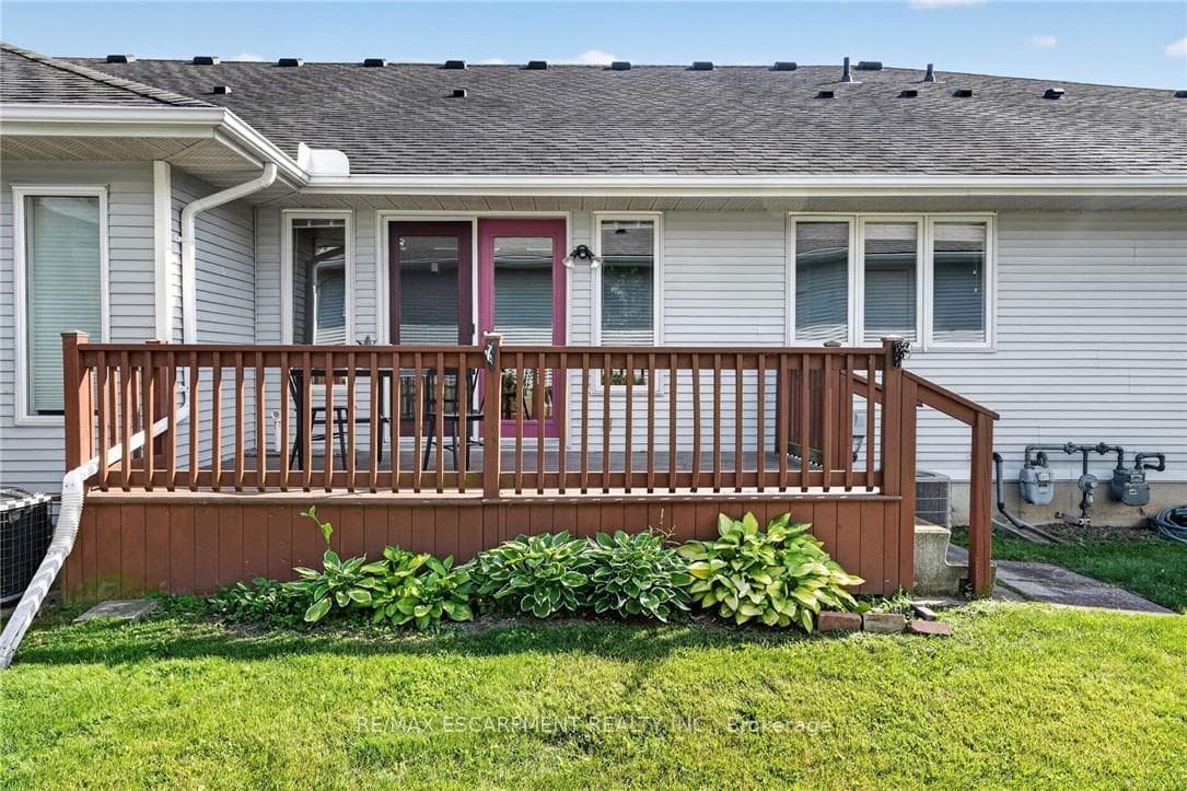 11 Garden Drive photo 28