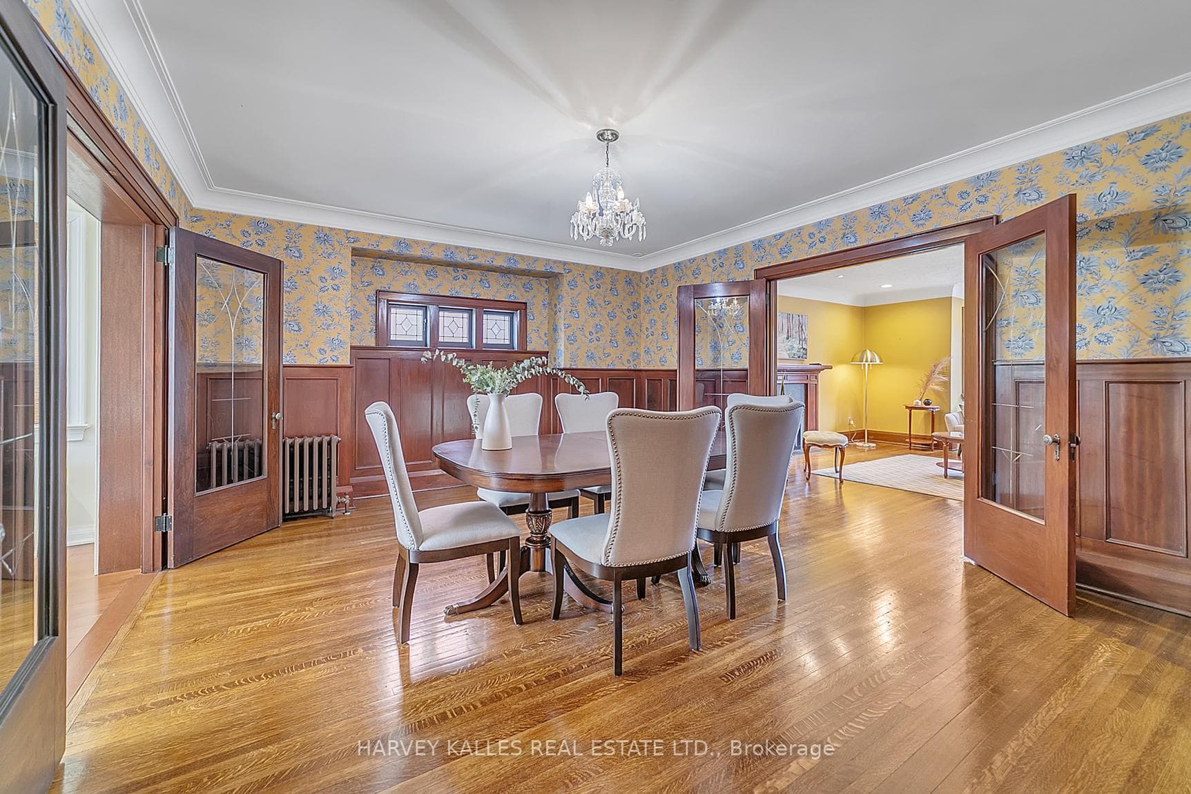 212 Glenayr Road photo 4
