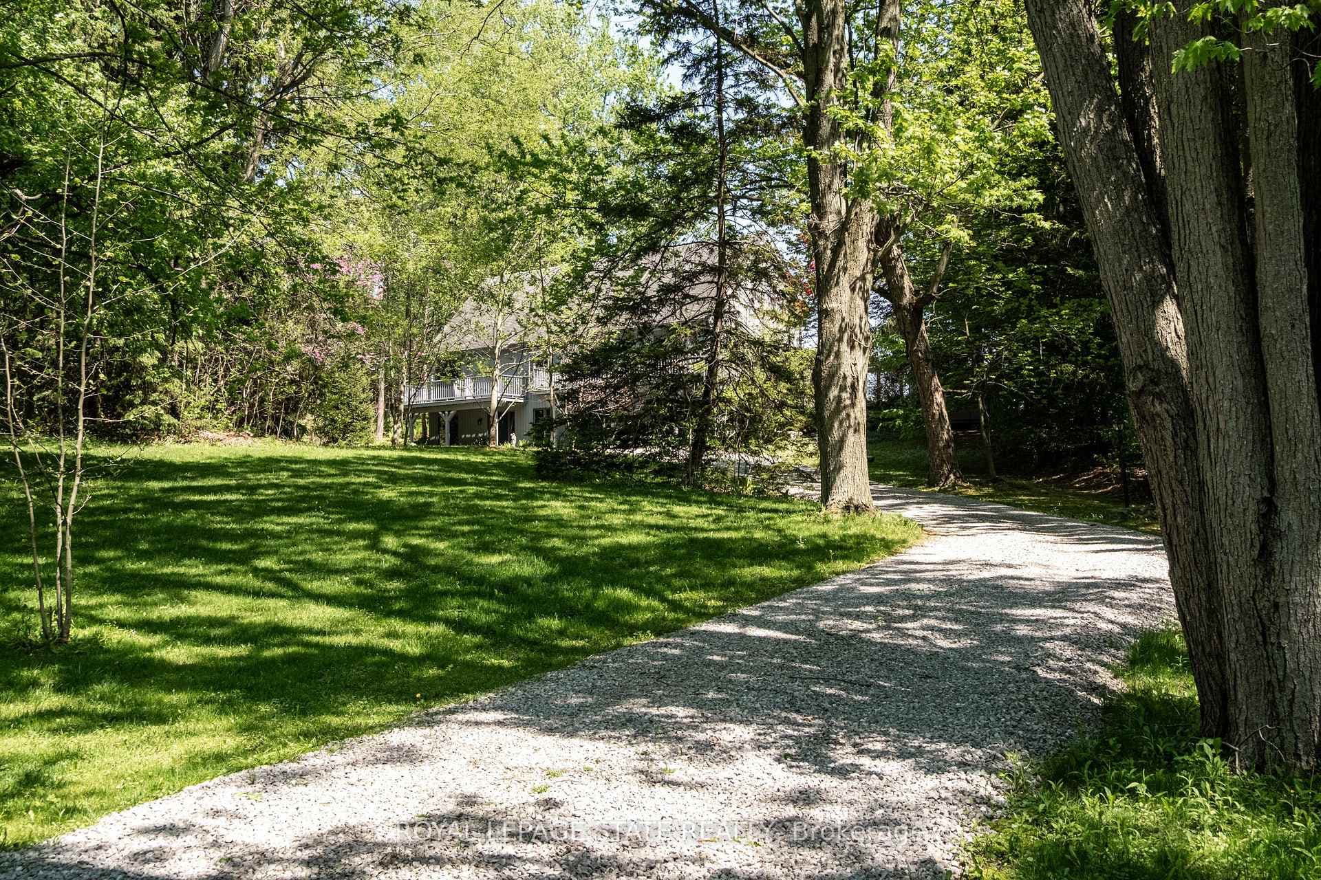 176 Weirs Lane photo 3