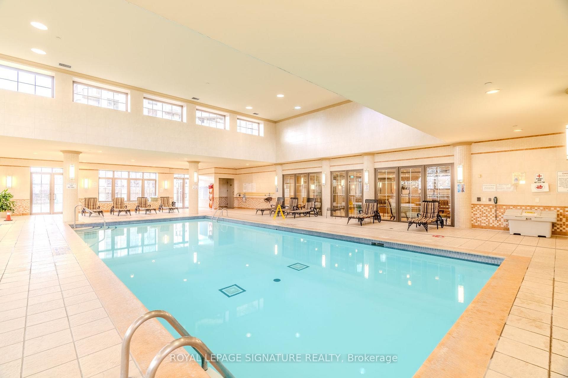80 Harrison Garden Boulevard Unit 2328 photo 18
