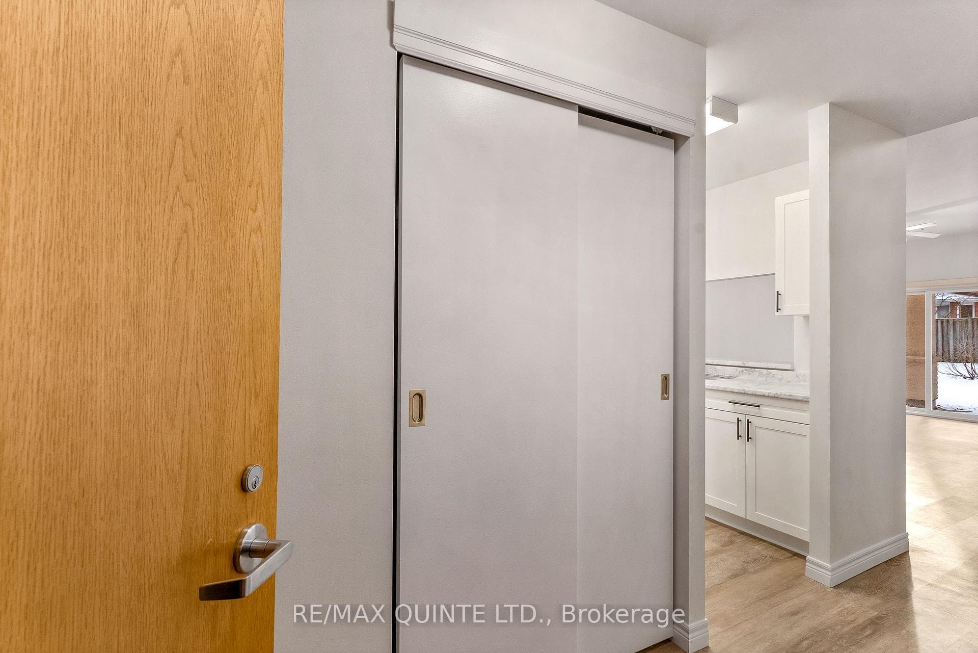20 Fourth Avenue Unit 105 photo 2