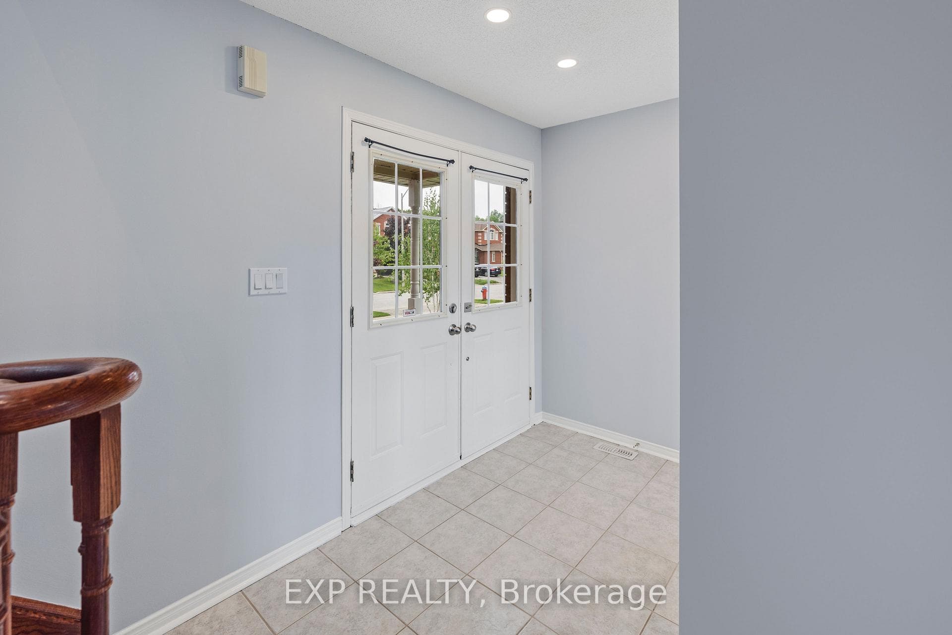 1463 Forest Street photo 4