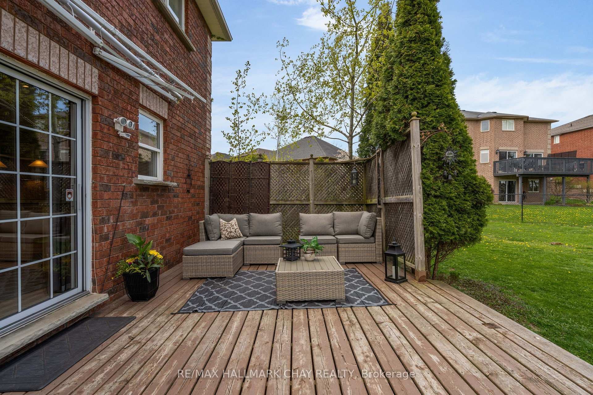 34 Crompton Drive photo 29