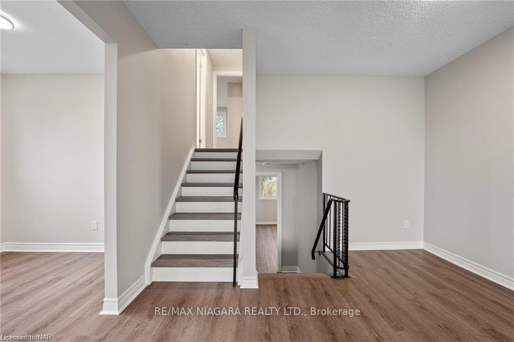 7 Baldwin Circle photo 16