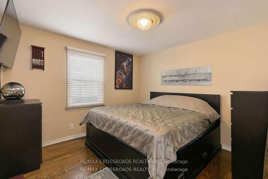 588 Brimley Road photo 10
